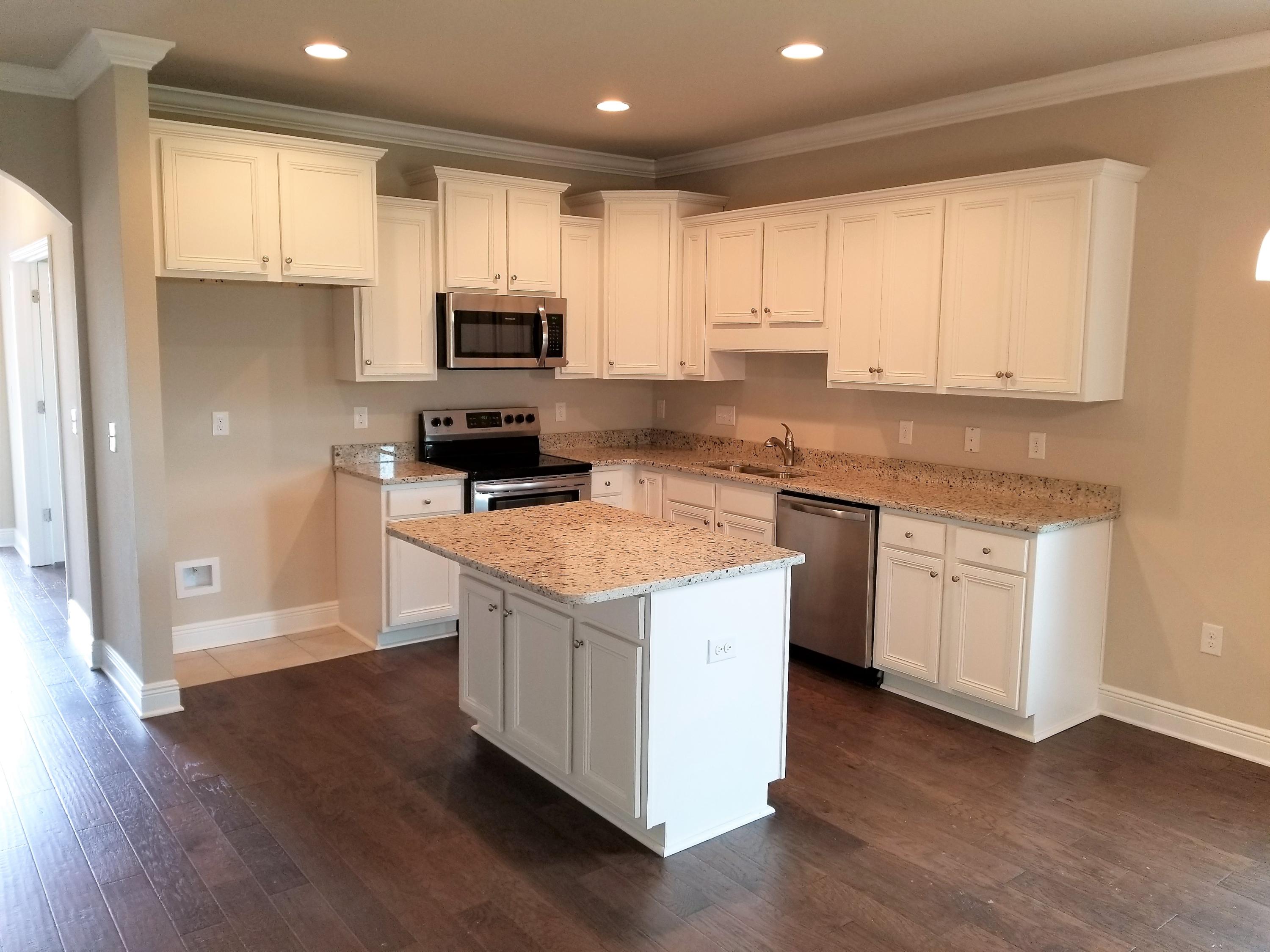 HAMMOCK BAY - Residential