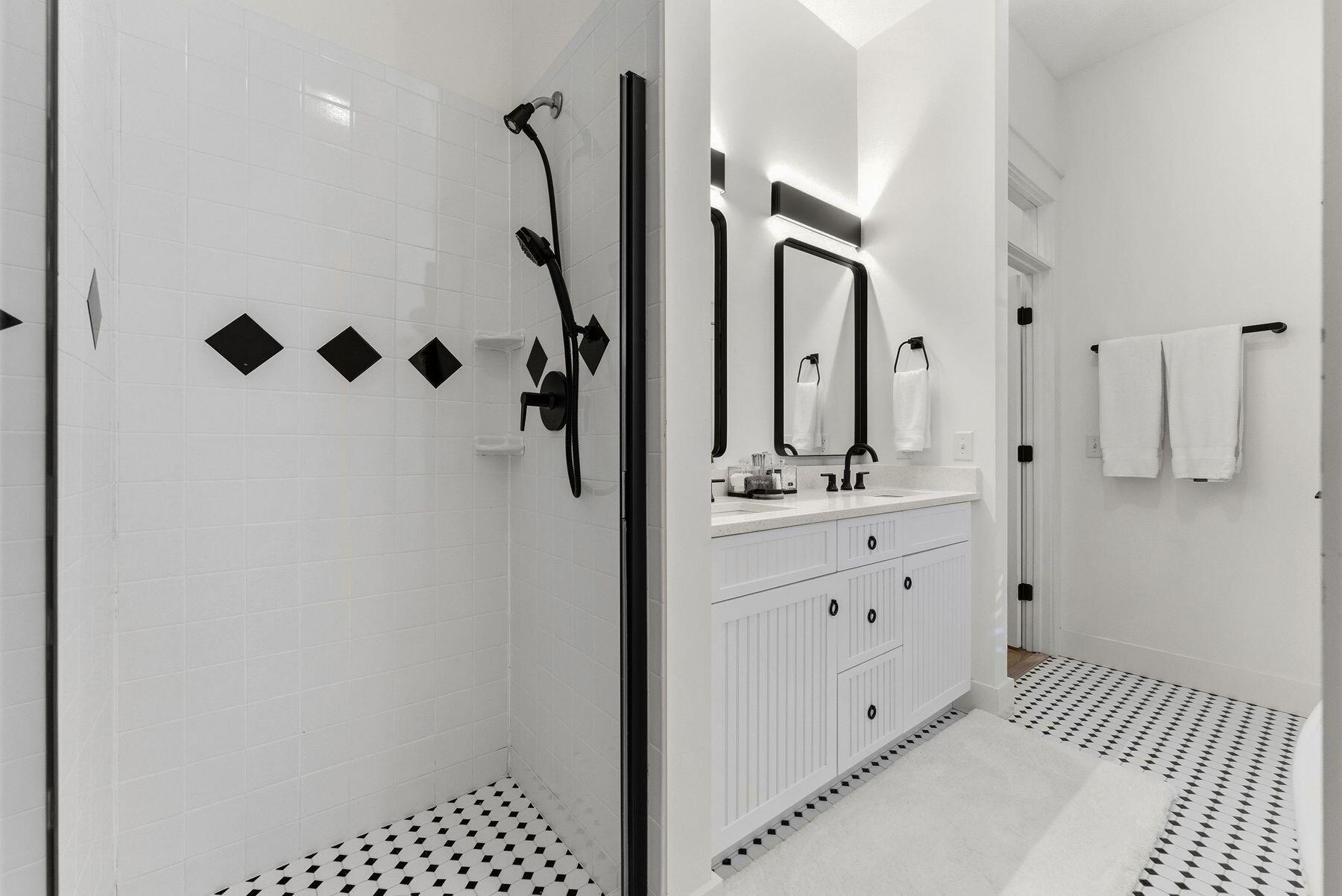 SEACREST EAST - Residential