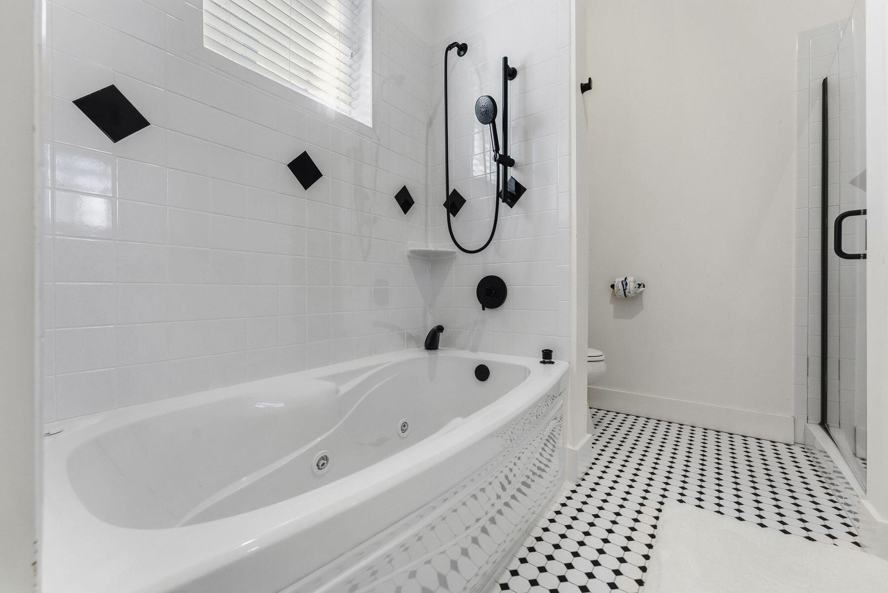 SEACREST EAST - Residential