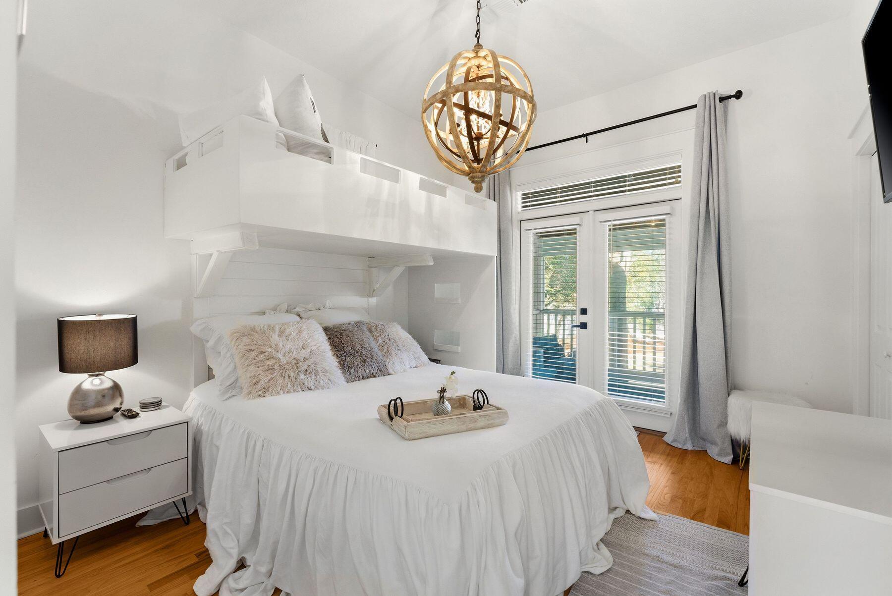 SEACREST EAST - Residential