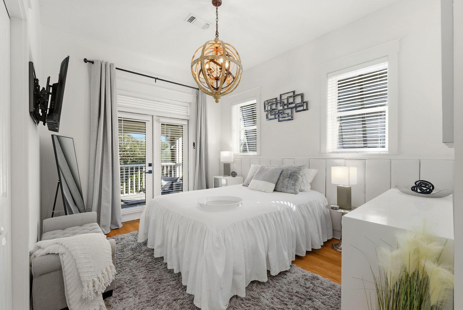 SEACREST EAST - Residential