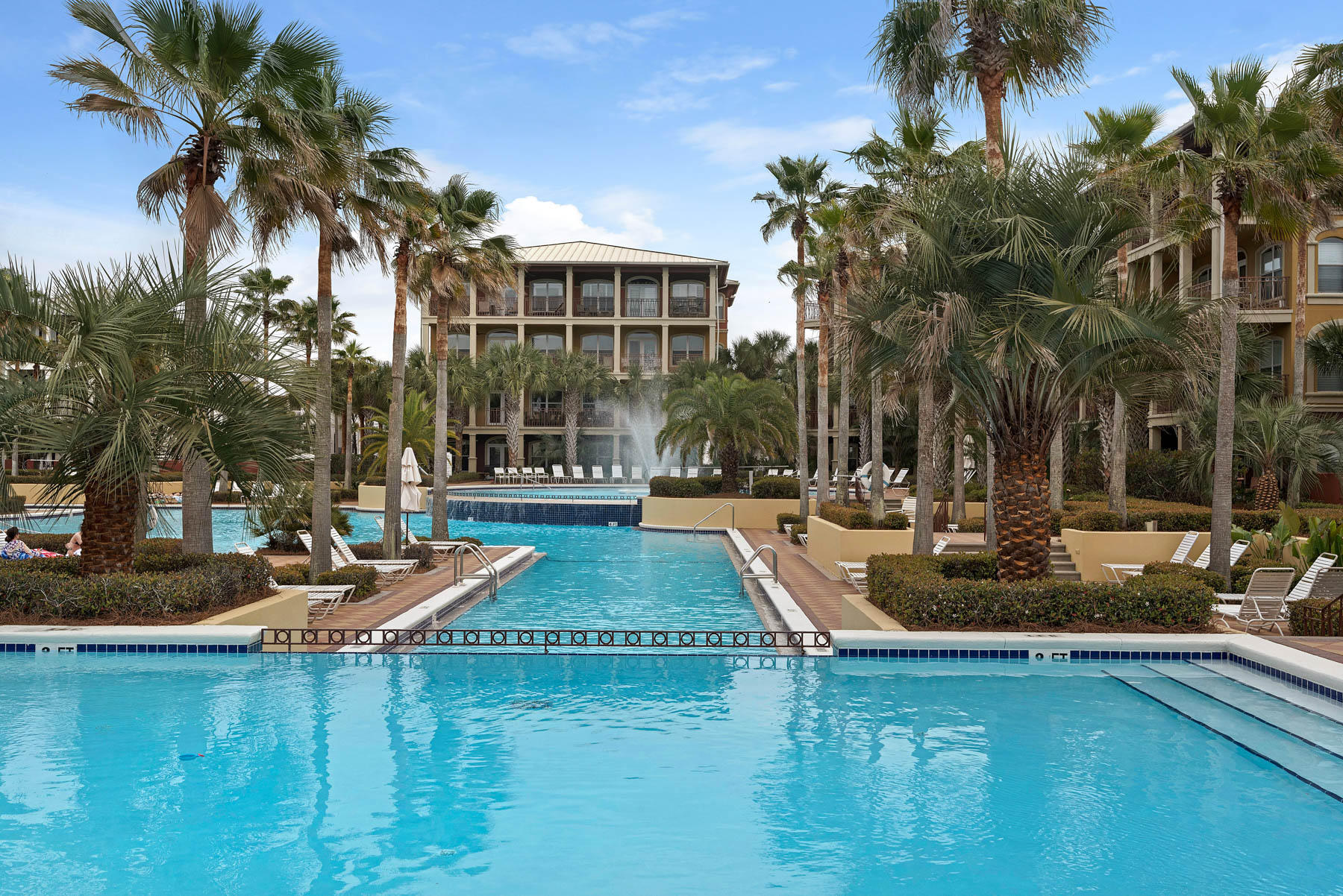 VILLAGE OF SOUTH WALTON - Residential