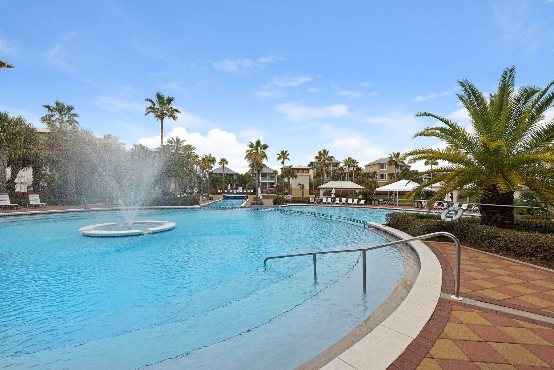 VILLAGE OF SOUTH WALTON - Residential