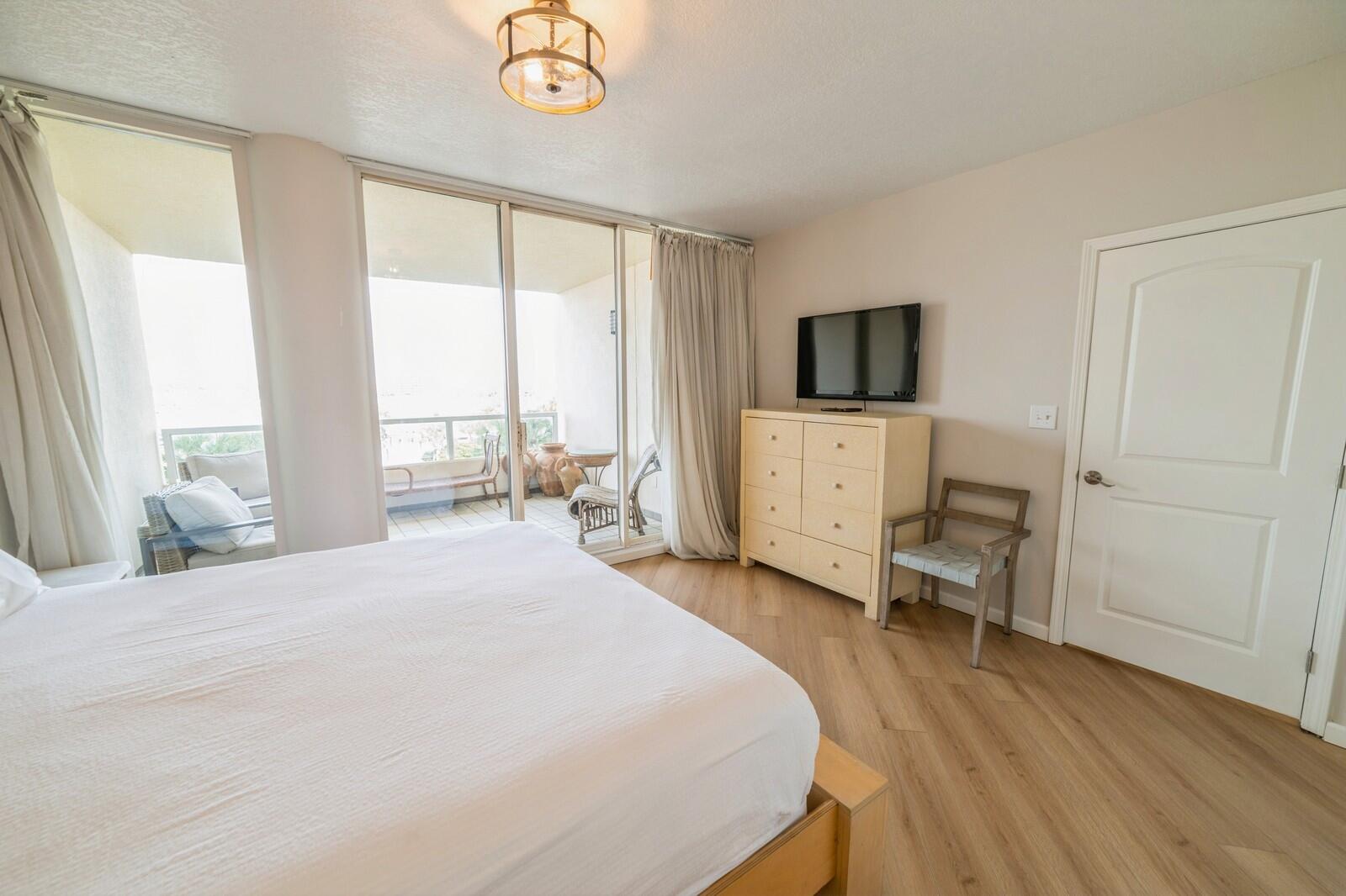 EAST PASS TOWERS CONDO - Residential
