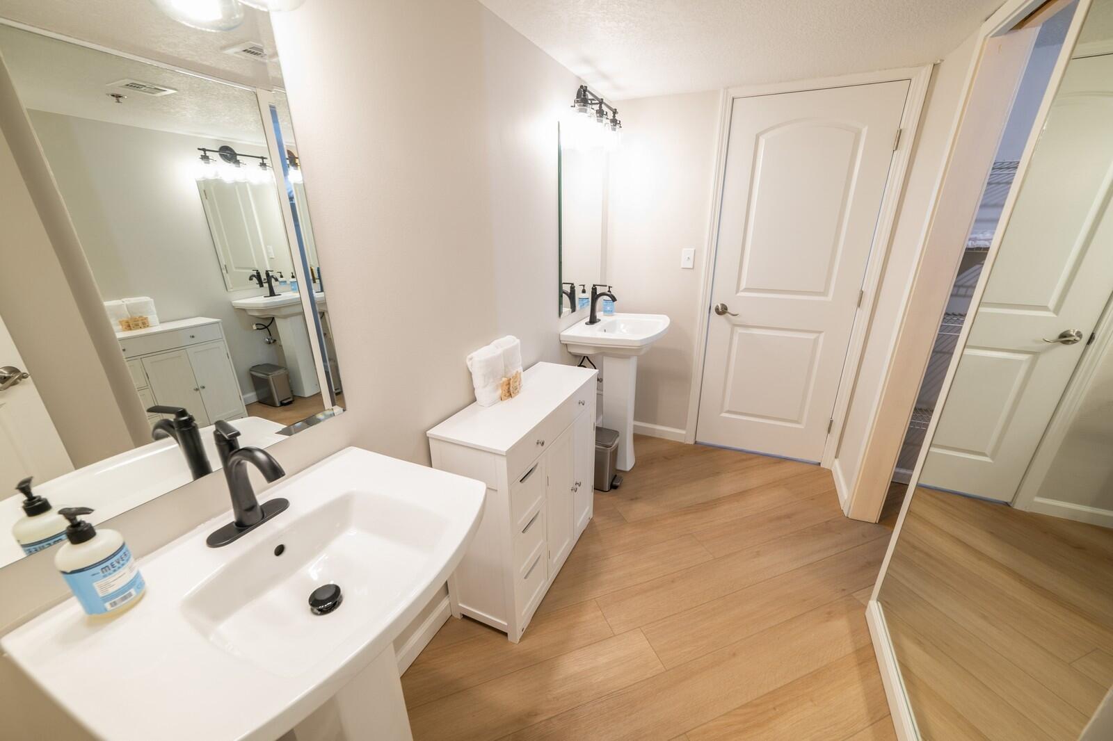 EAST PASS TOWERS CONDO - Residential