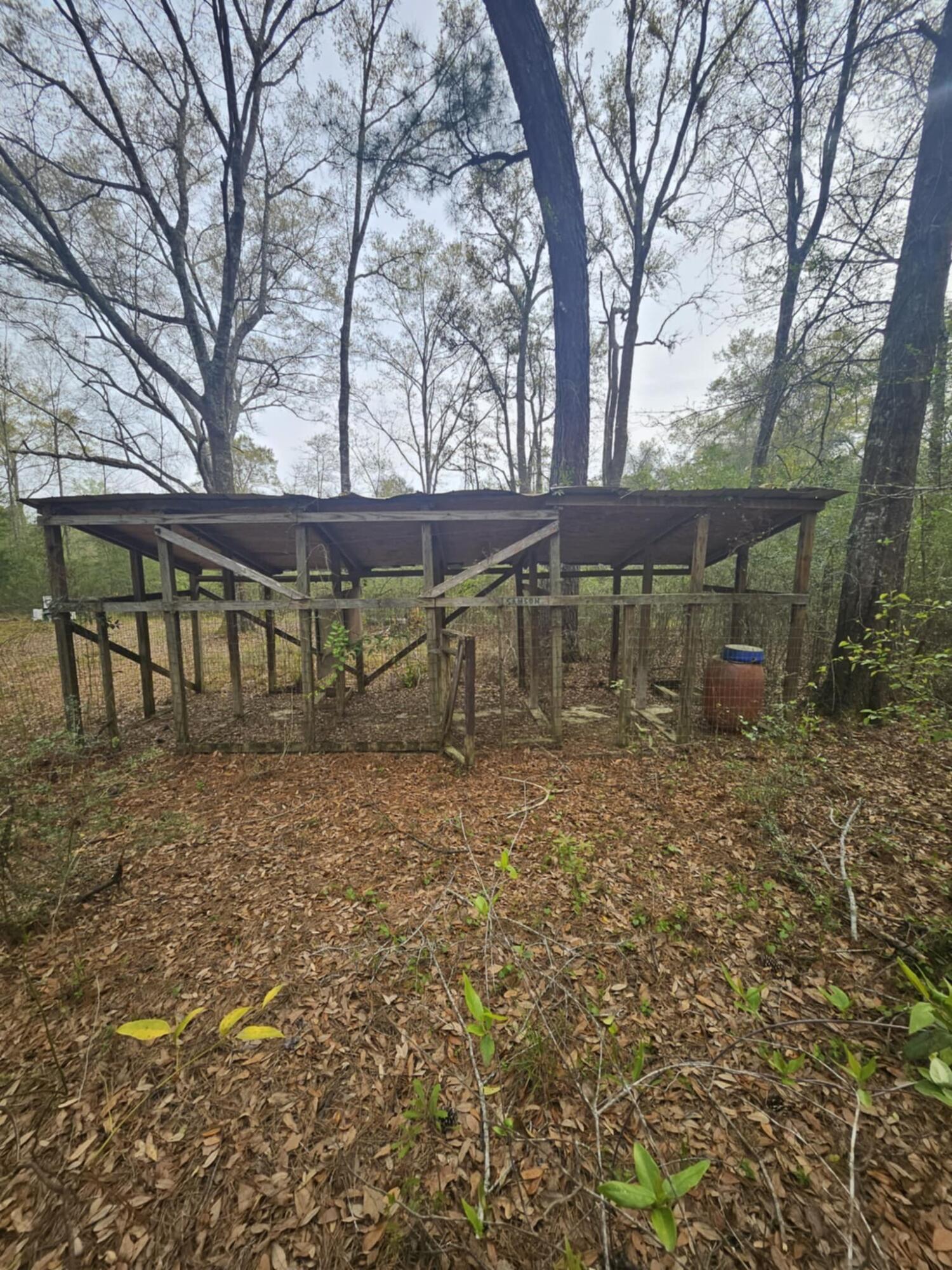 NO RECORDED SUBDIVISION - Residential