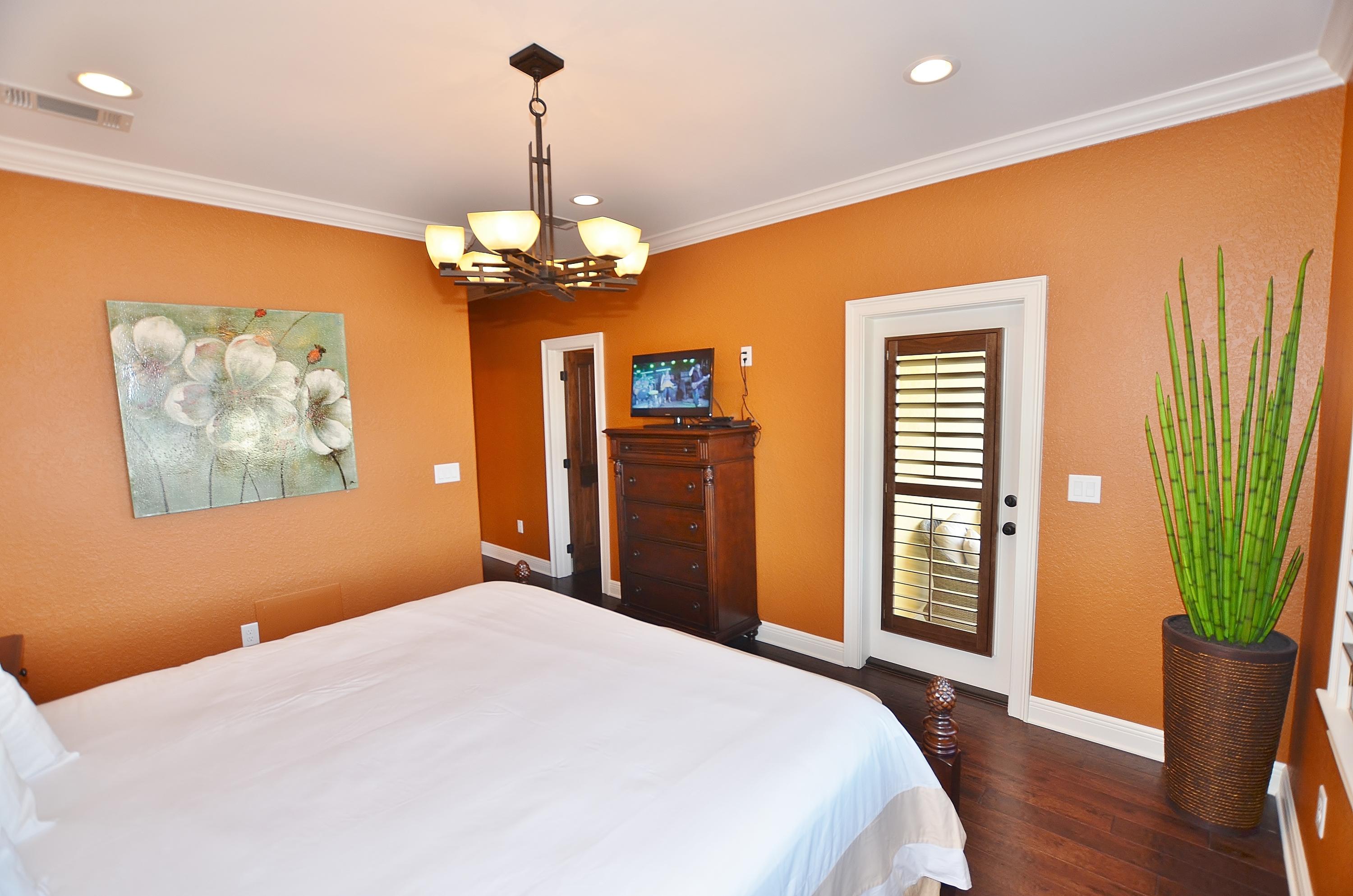 VILLA LAGO - Residential Lease