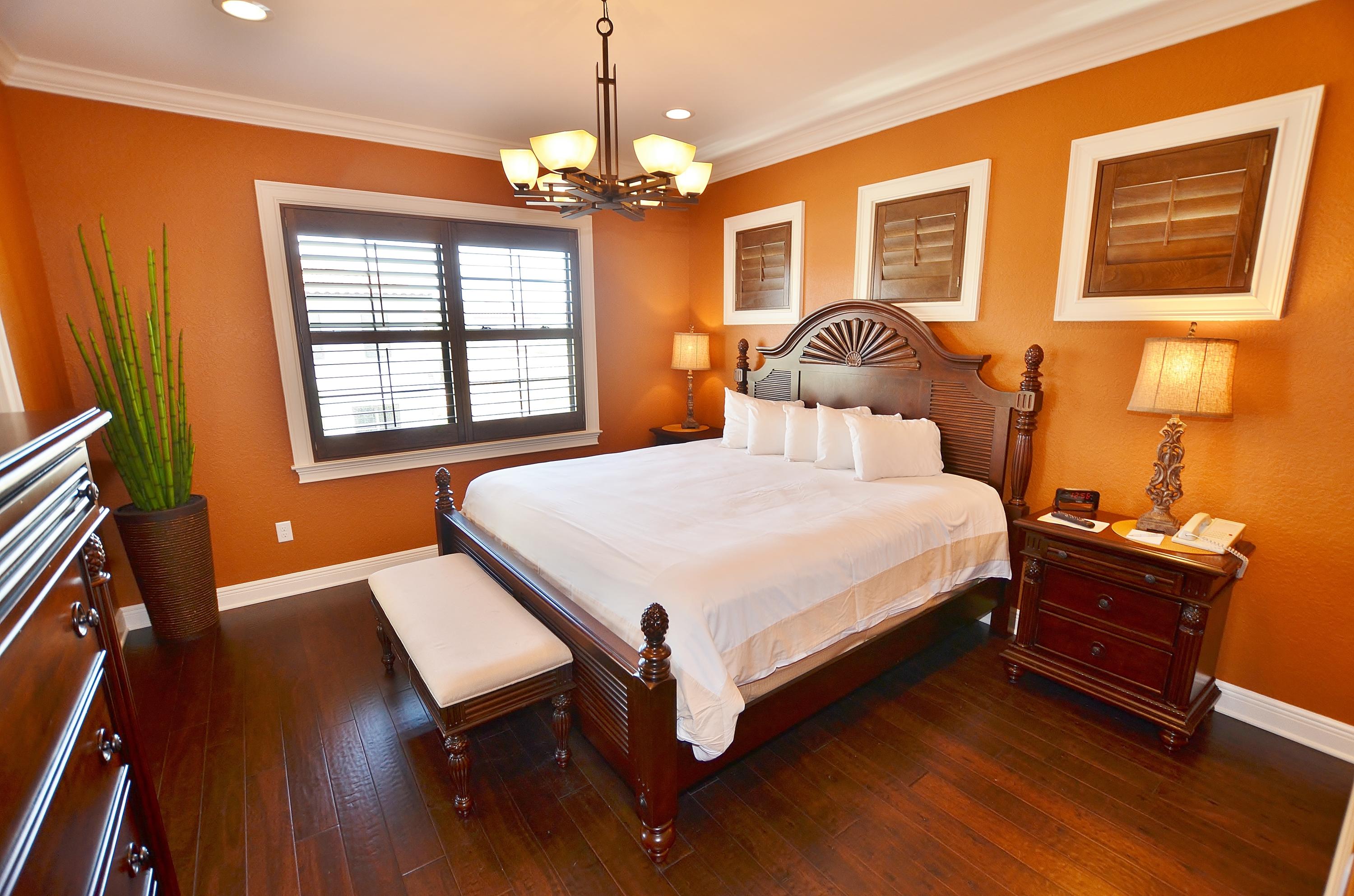 VILLA LAGO - Residential Lease