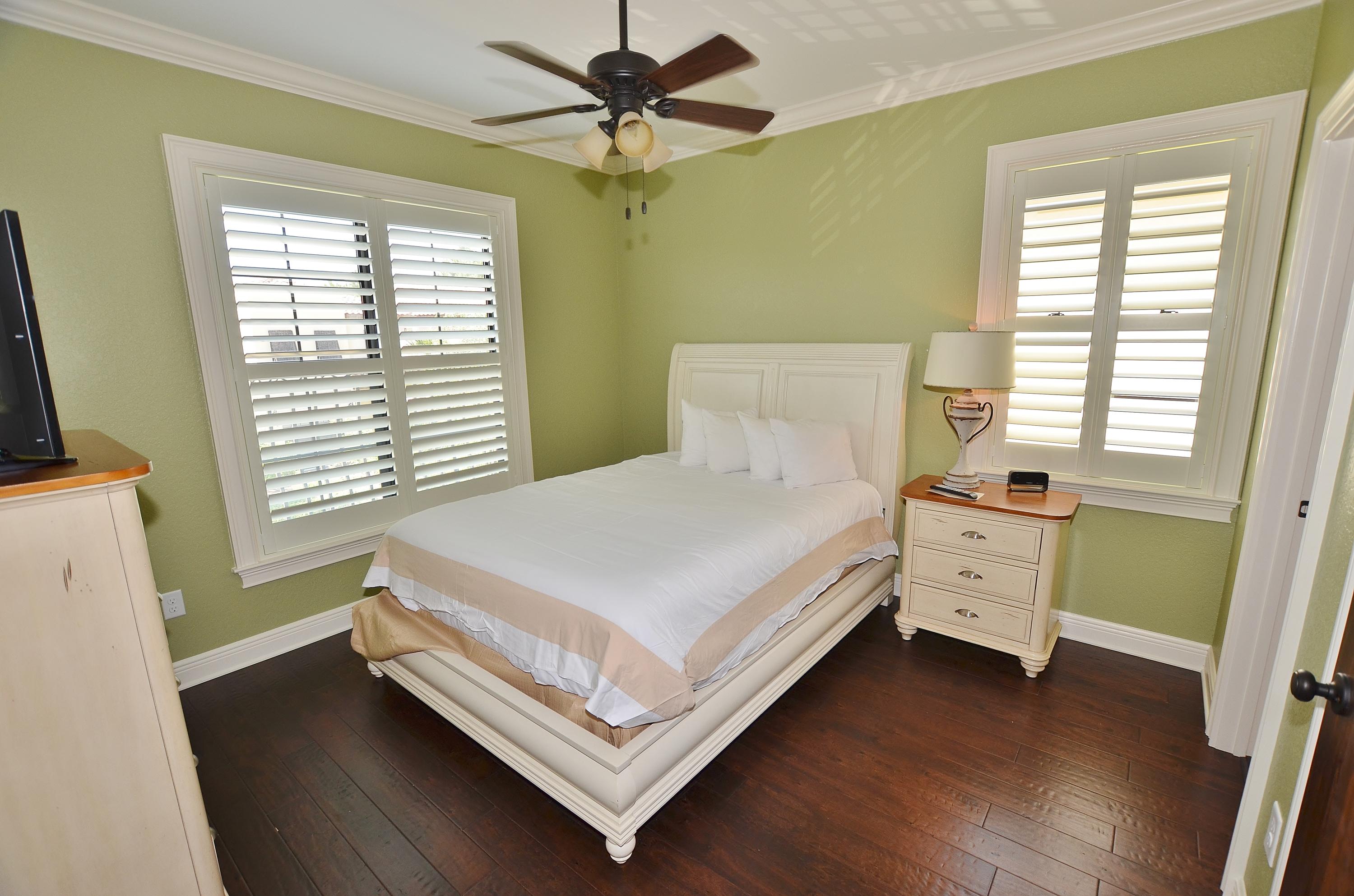 VILLA LAGO - Residential Lease