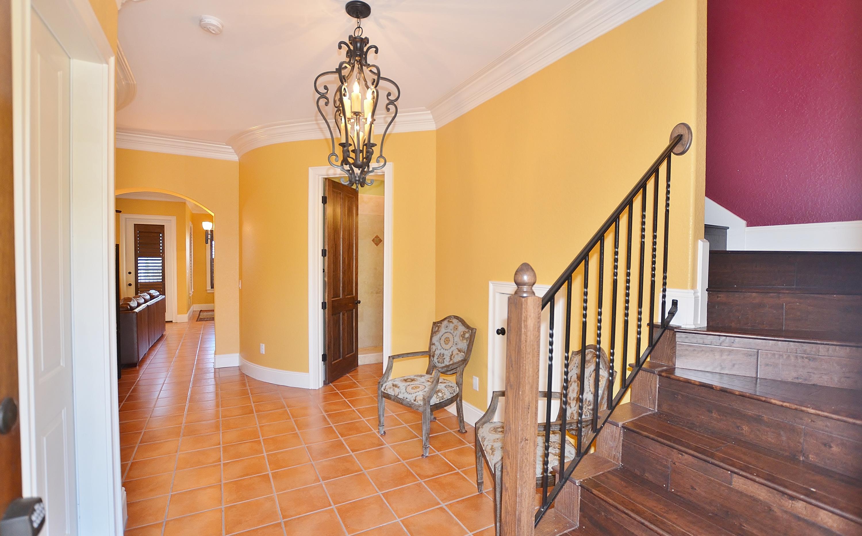 VILLA LAGO - Residential Lease