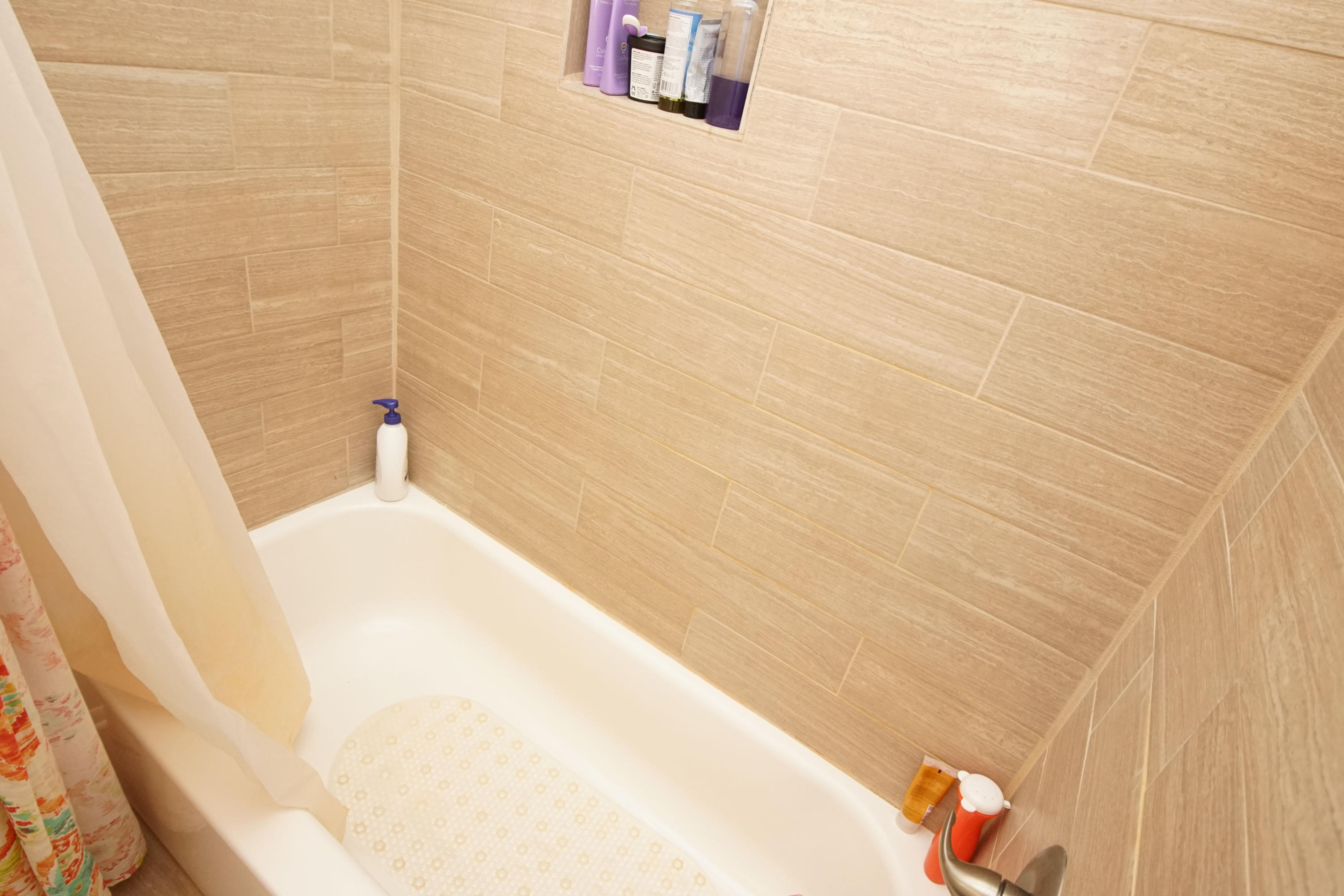 GARNIERS BEACH 3RD - Residential