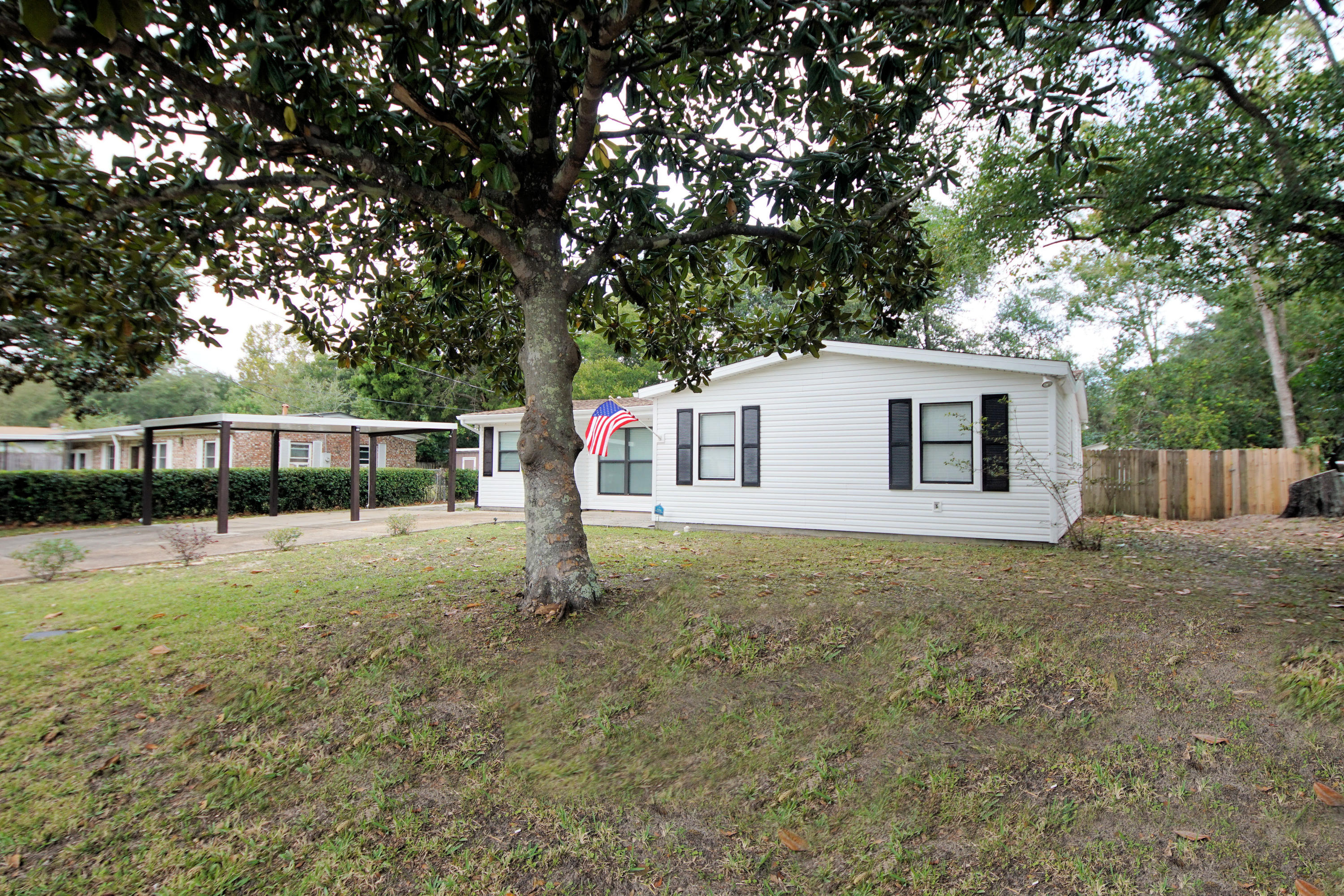 GARNIERS BEACH 3RD - Residential