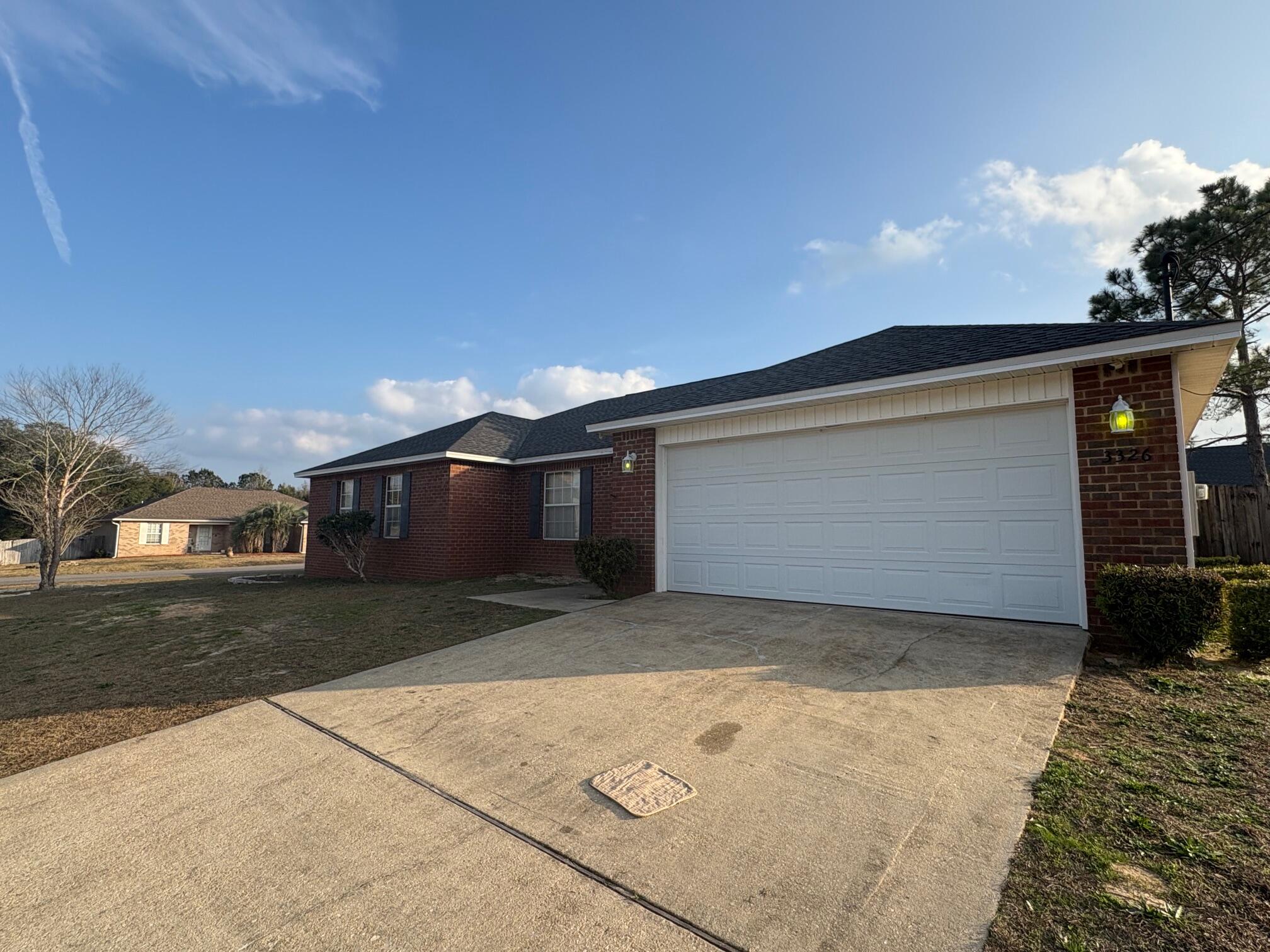 FAIRCHILD ESTATES - Residential Lease