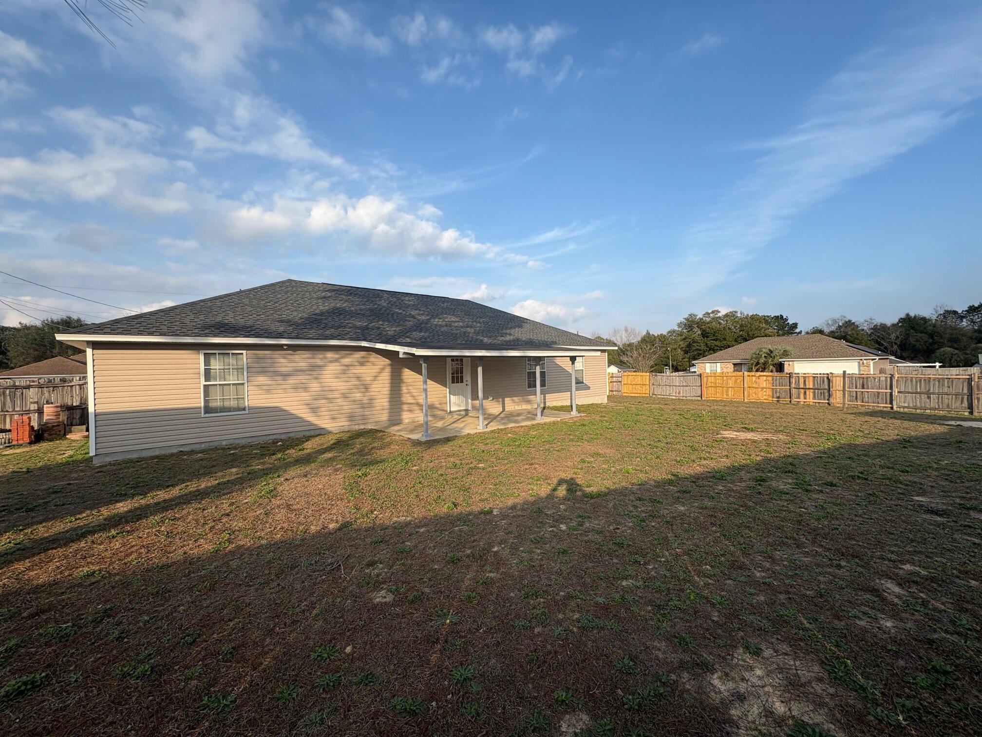 FAIRCHILD ESTATES - Residential Lease