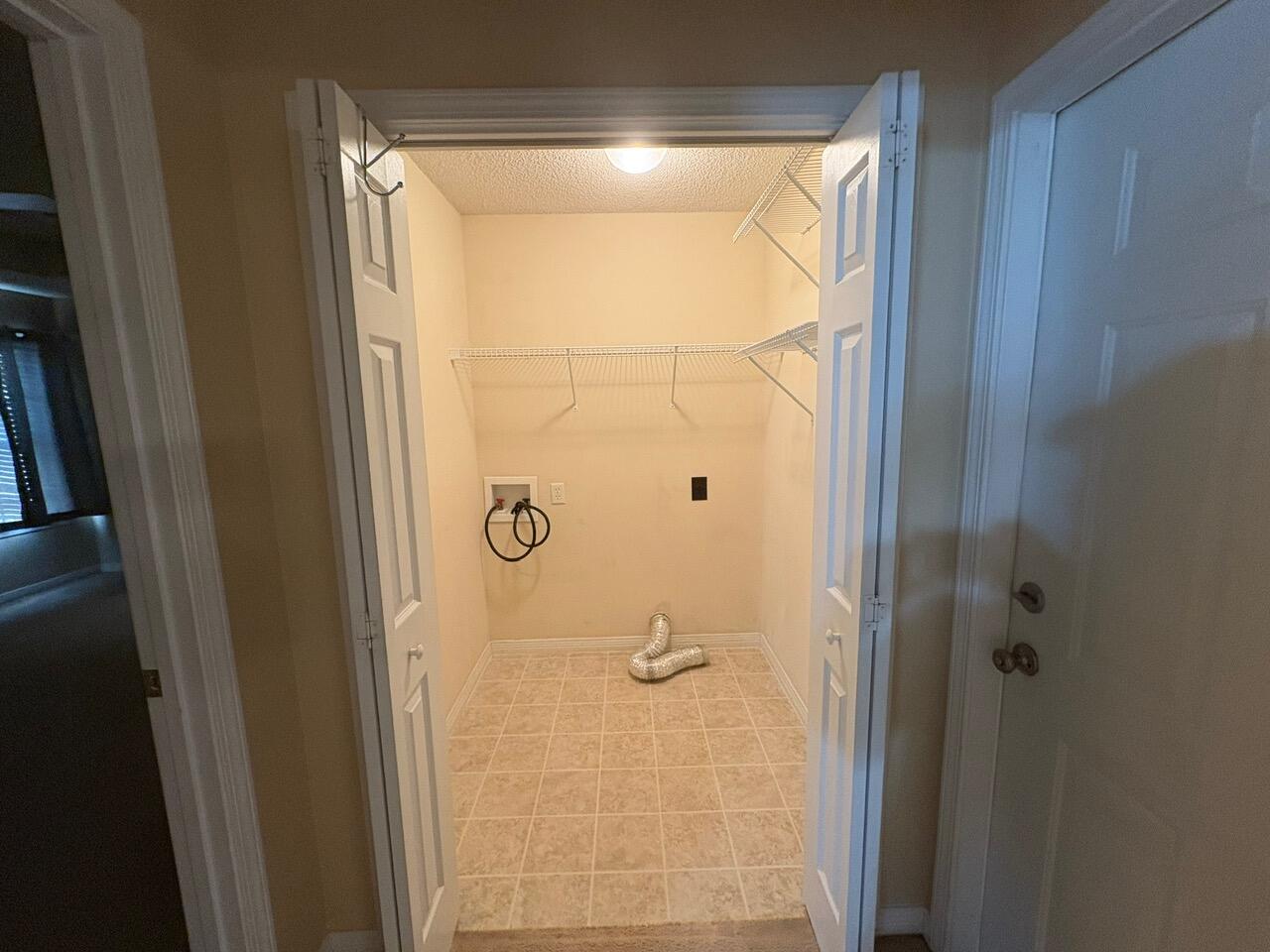 FAIRCHILD ESTATES - Residential Lease