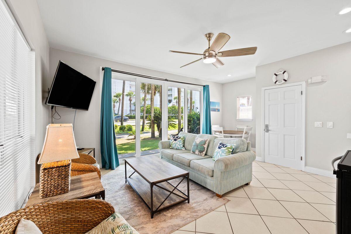 NANTUCKET COTTAGES - Residential