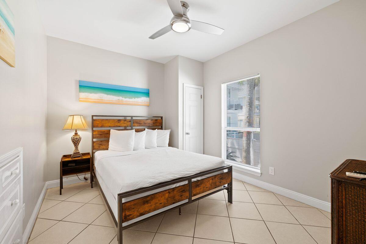 NANTUCKET COTTAGES - Residential