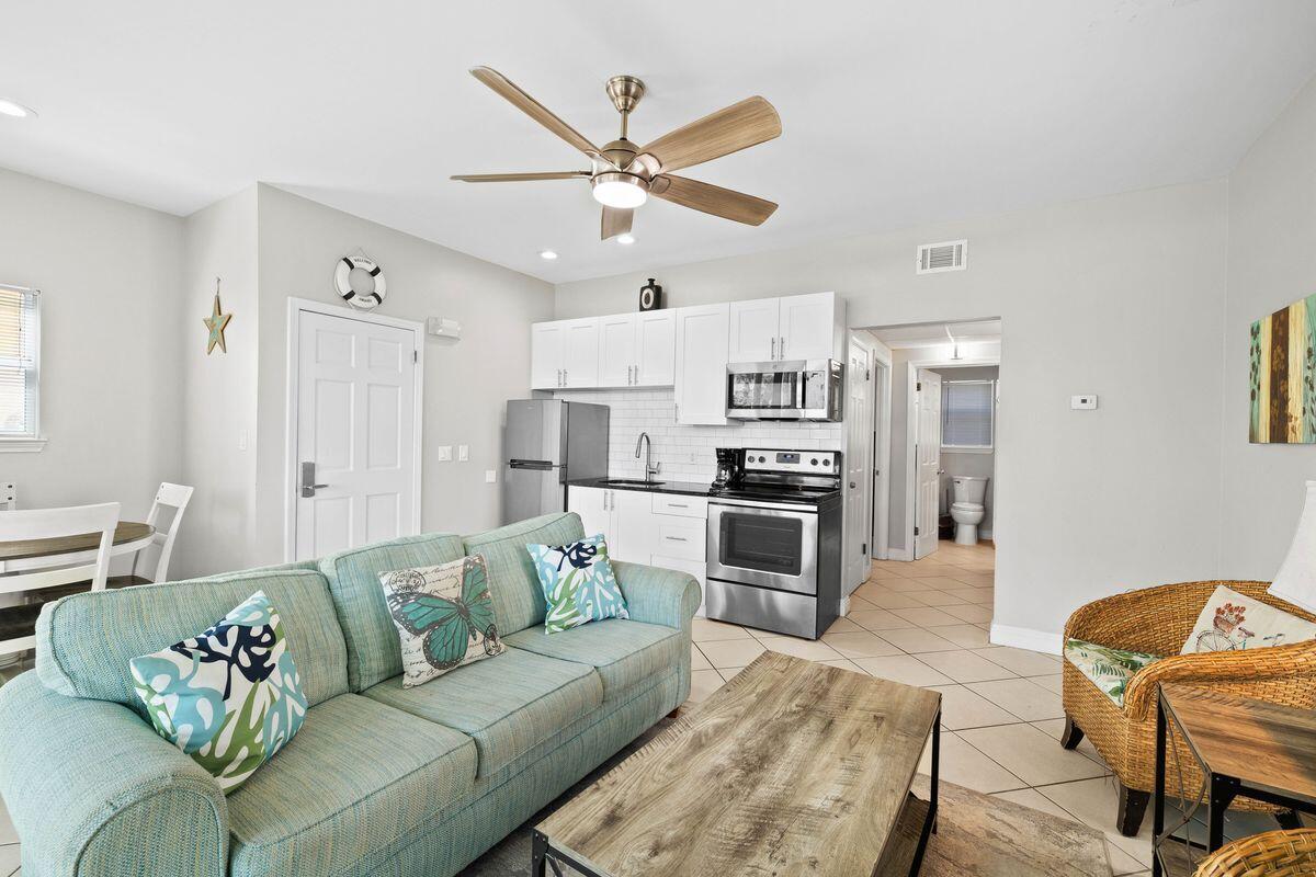 NANTUCKET COTTAGES - Residential