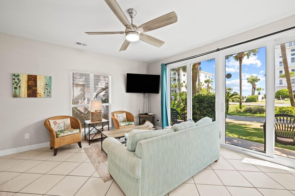 NANTUCKET COTTAGES - Residential