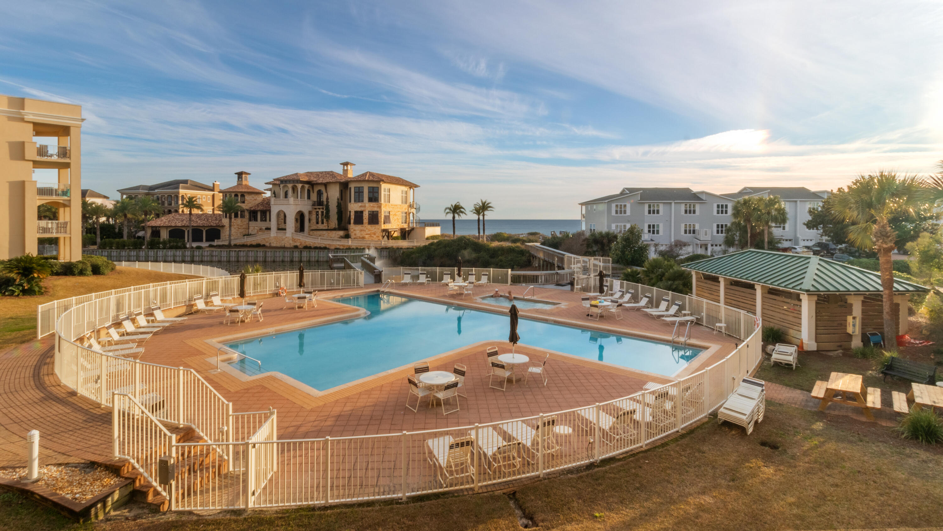 SAN REMO - Residential