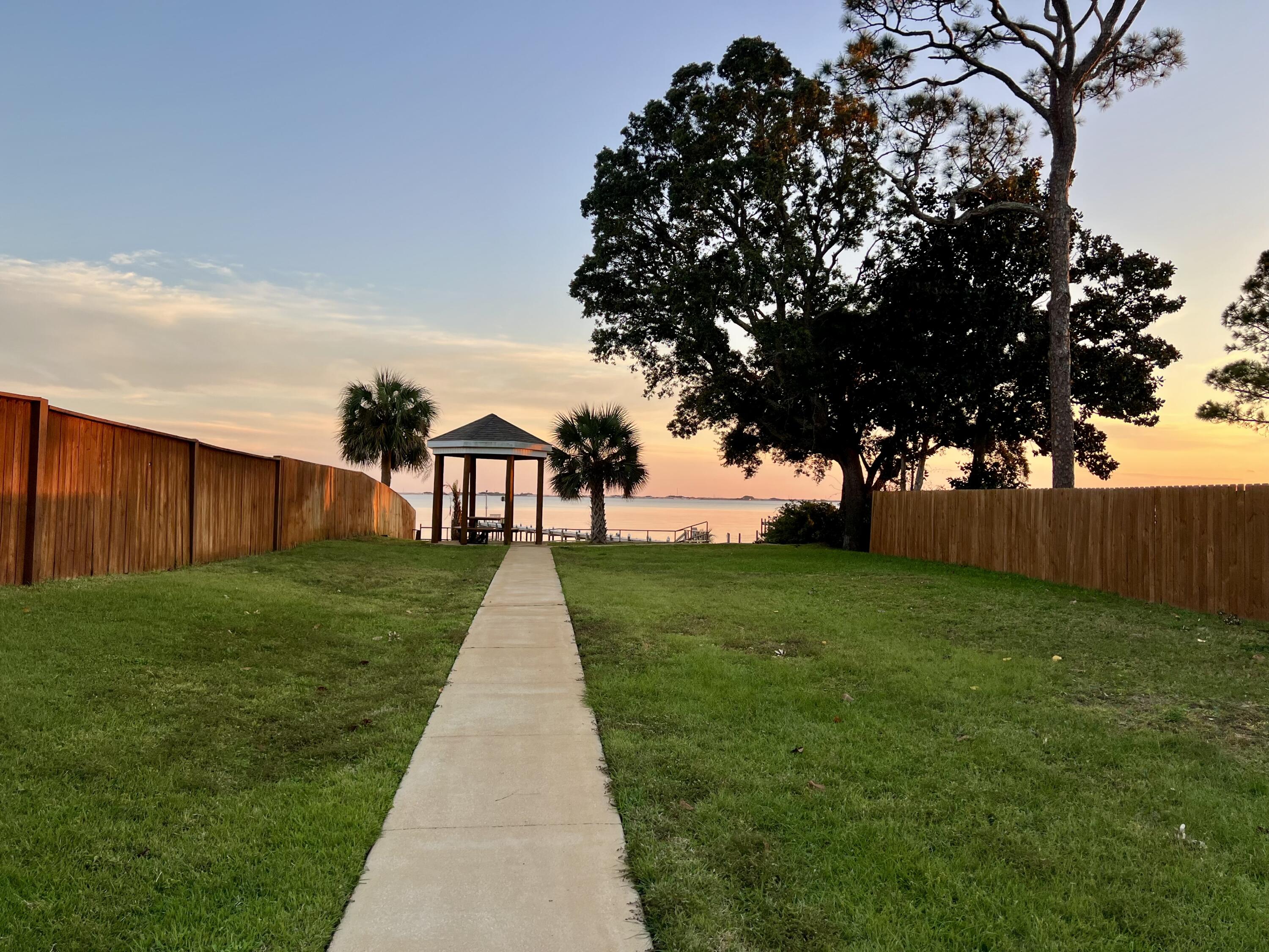 SANDY BEACH ESTATES - Residential