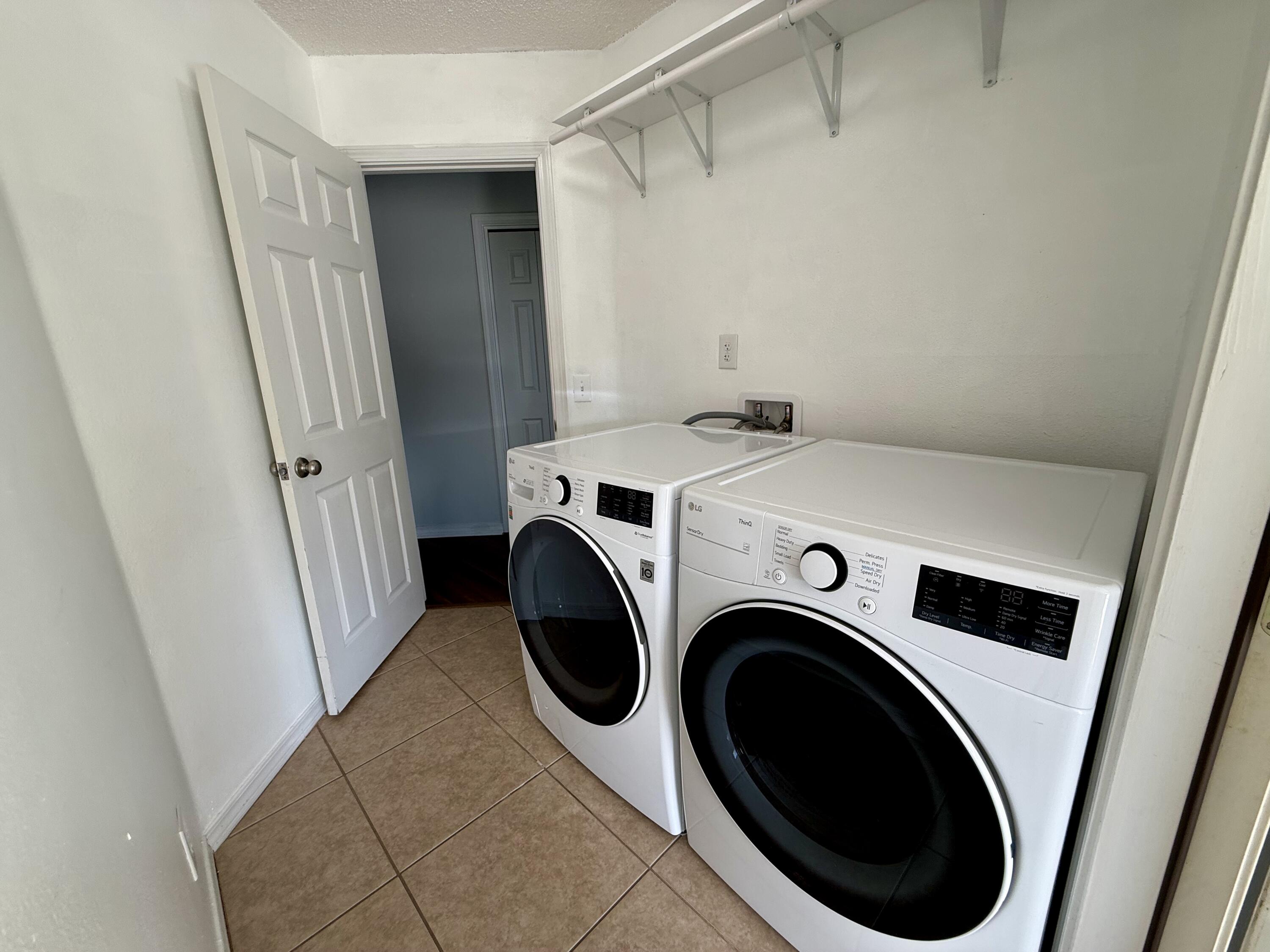 SANDY BEACH ESTATES - Residential