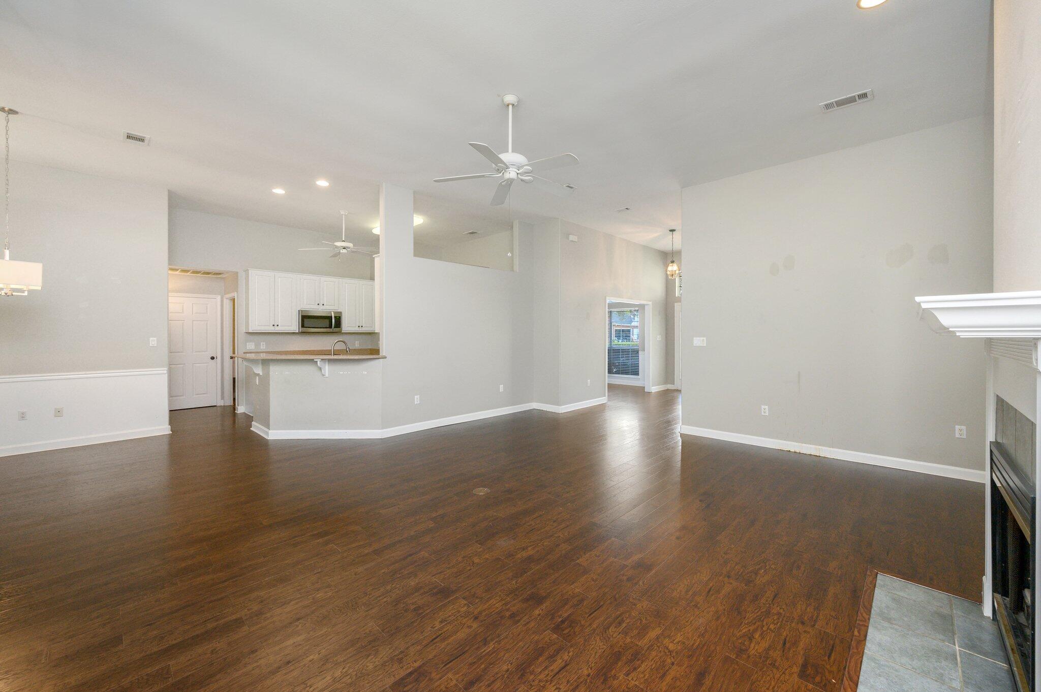 SOUTHWIND PH 6 - Residential