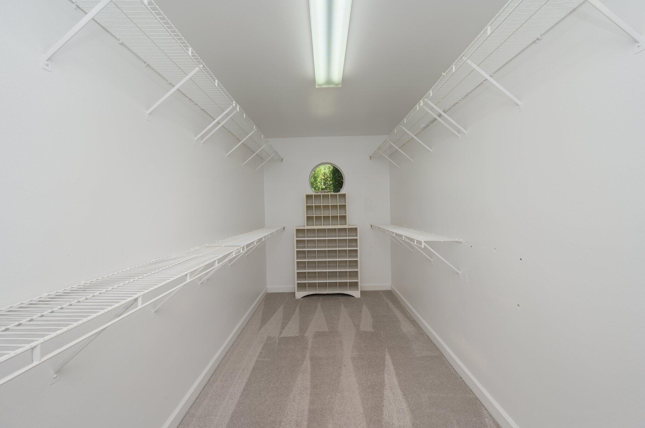 SOUTHWIND PH 6 - Residential