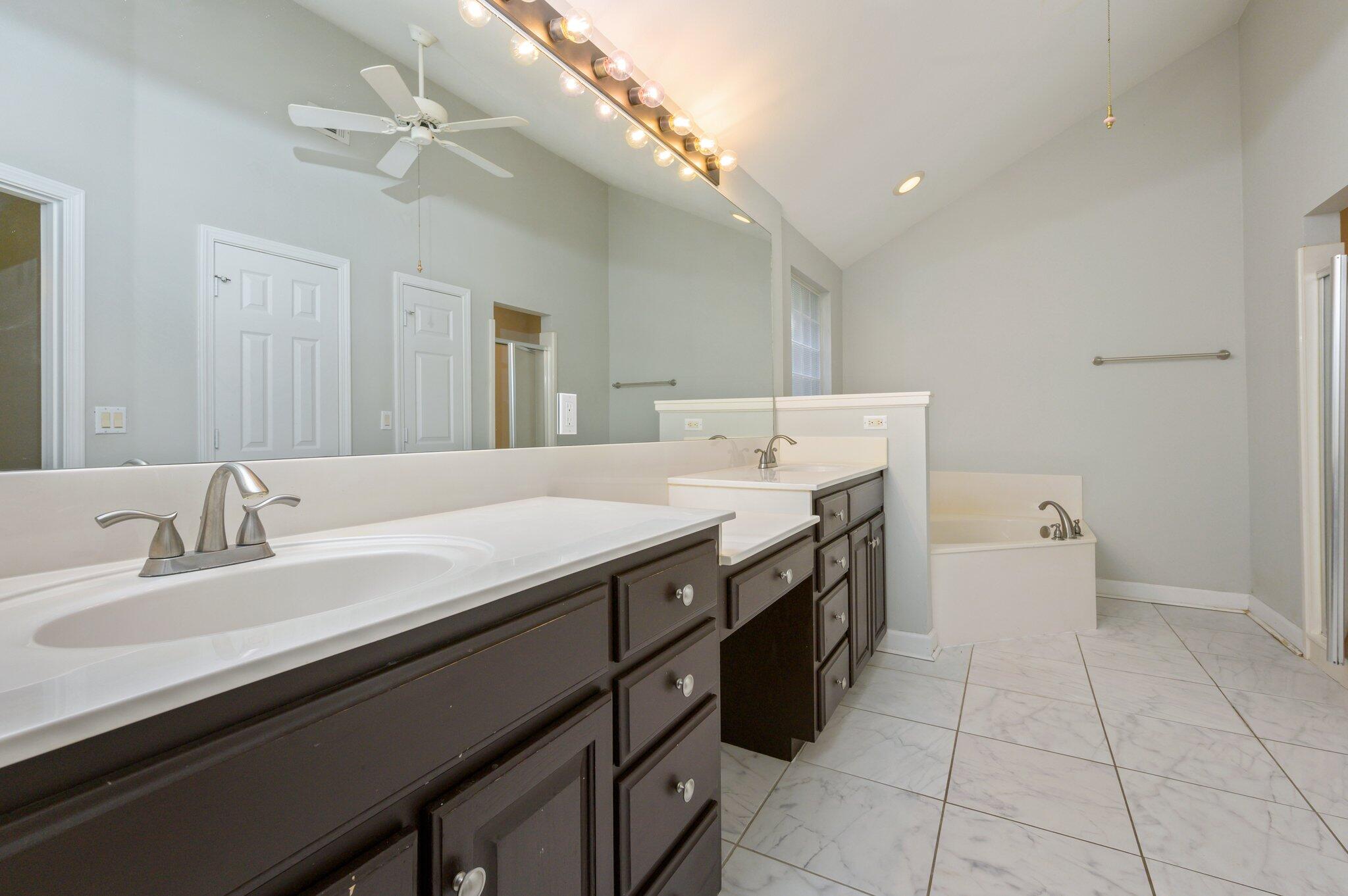 SOUTHWIND PH 6 - Residential