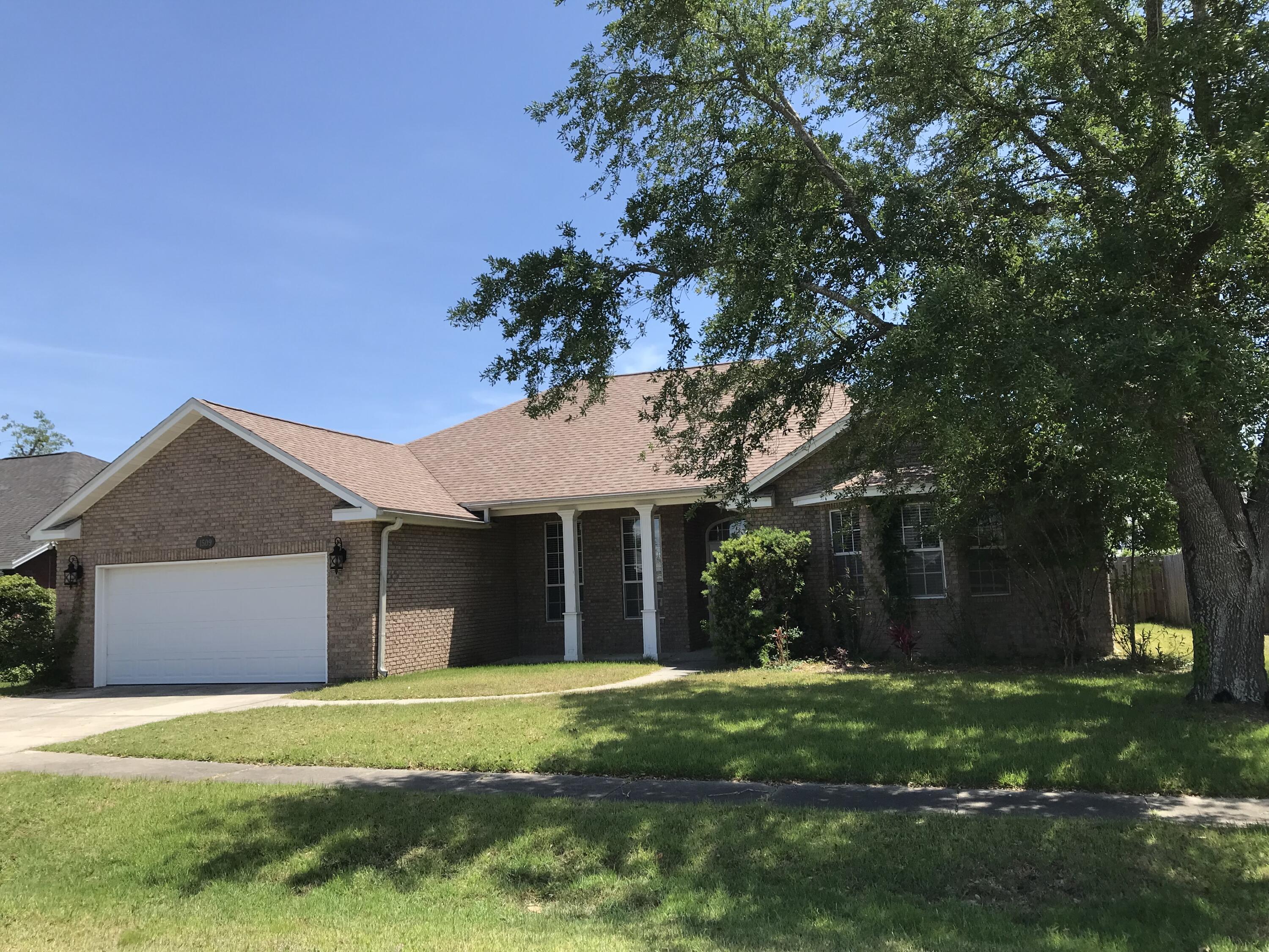 WINDWOOD - Residential