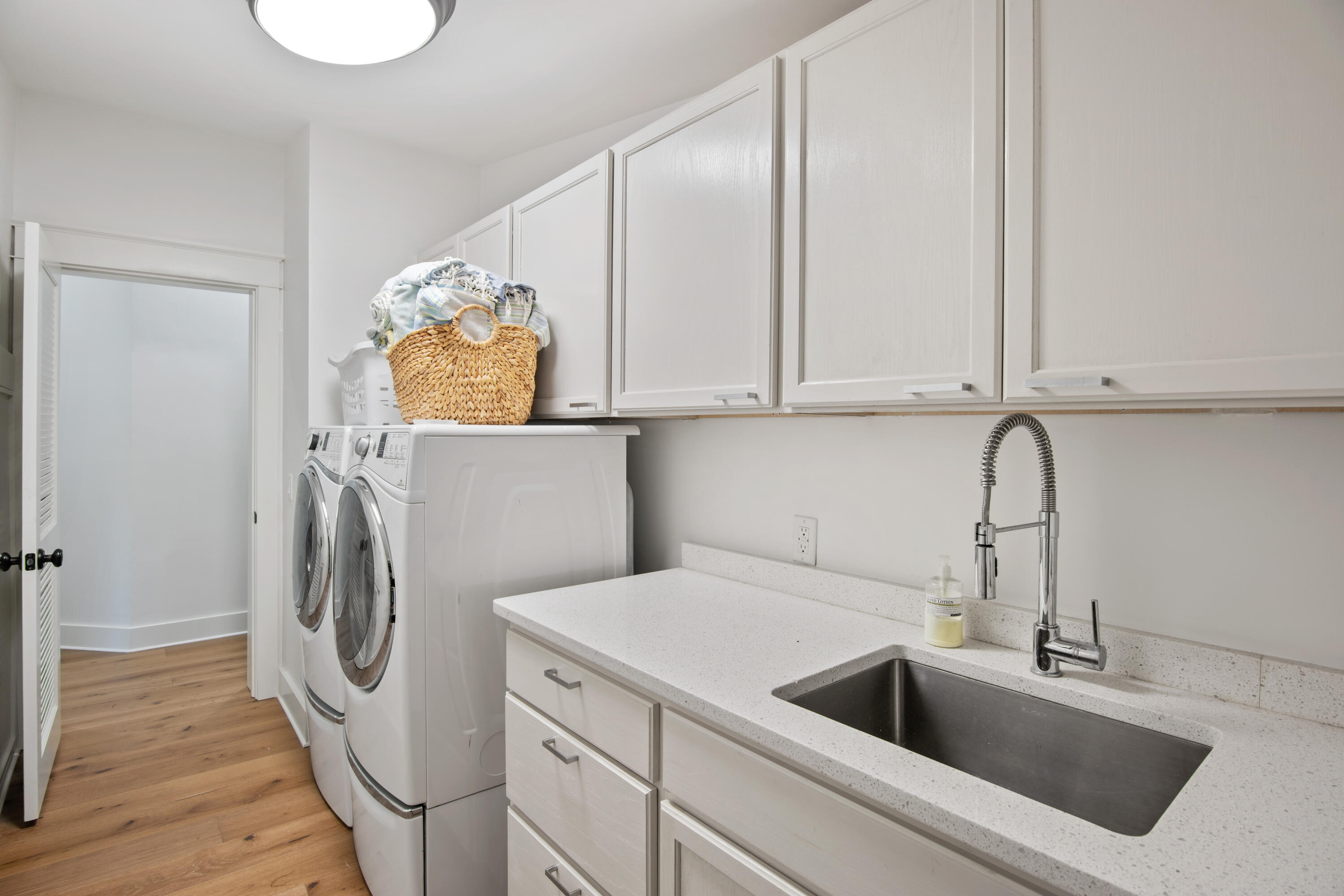 SEACREST - Residential