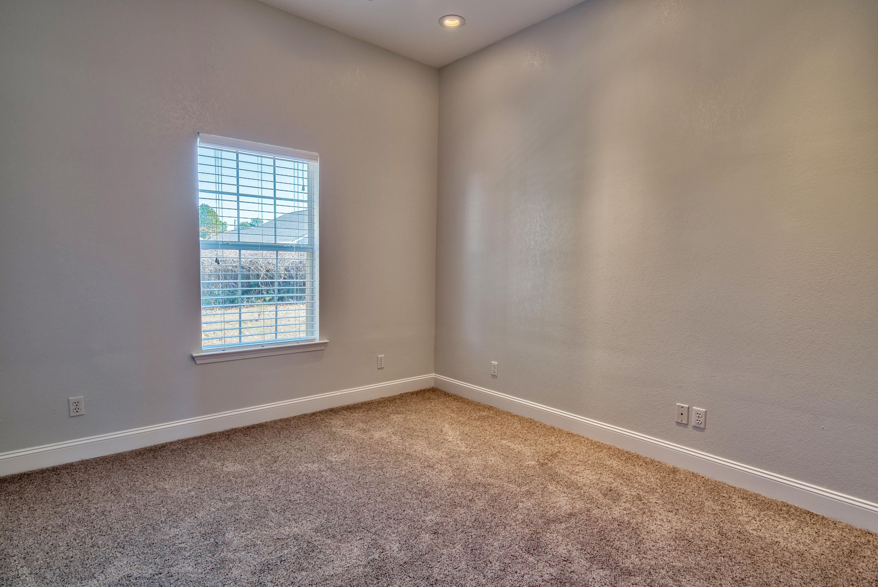 HOLIDAY SHORES ESTATES - Residential