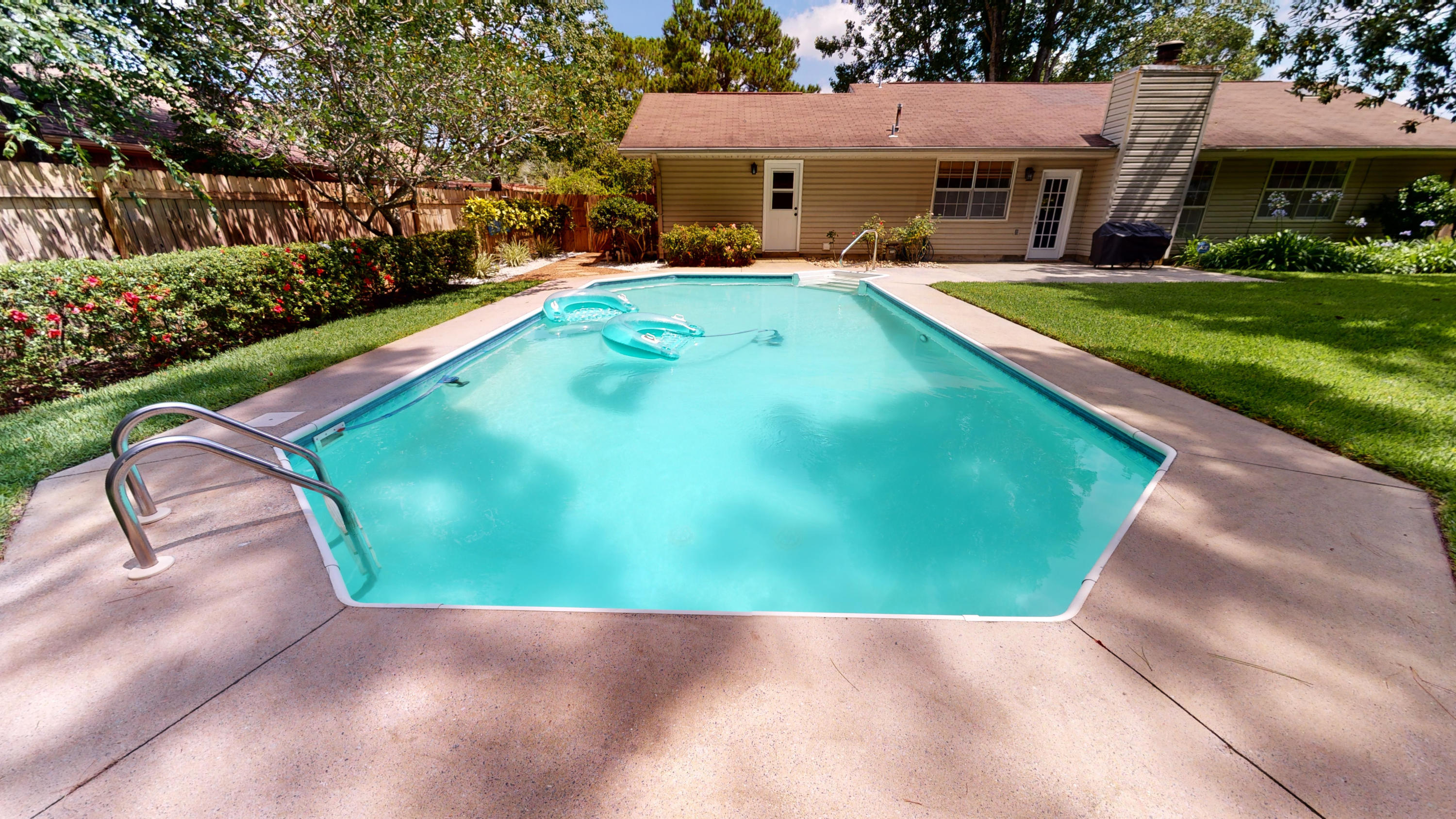 PINEDALE 2ND ADDN - Residential