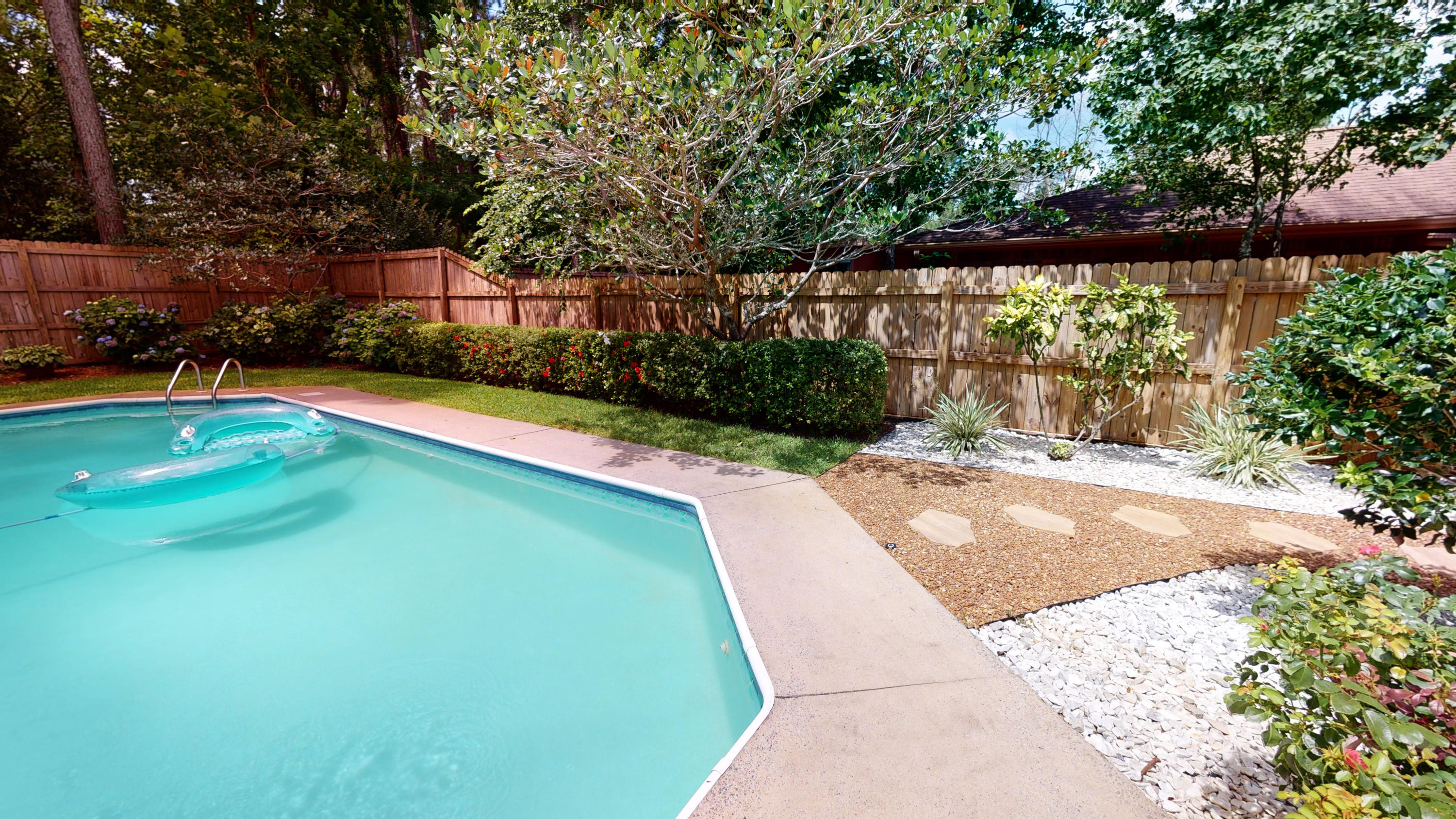 PINEDALE 2ND ADDN - Residential