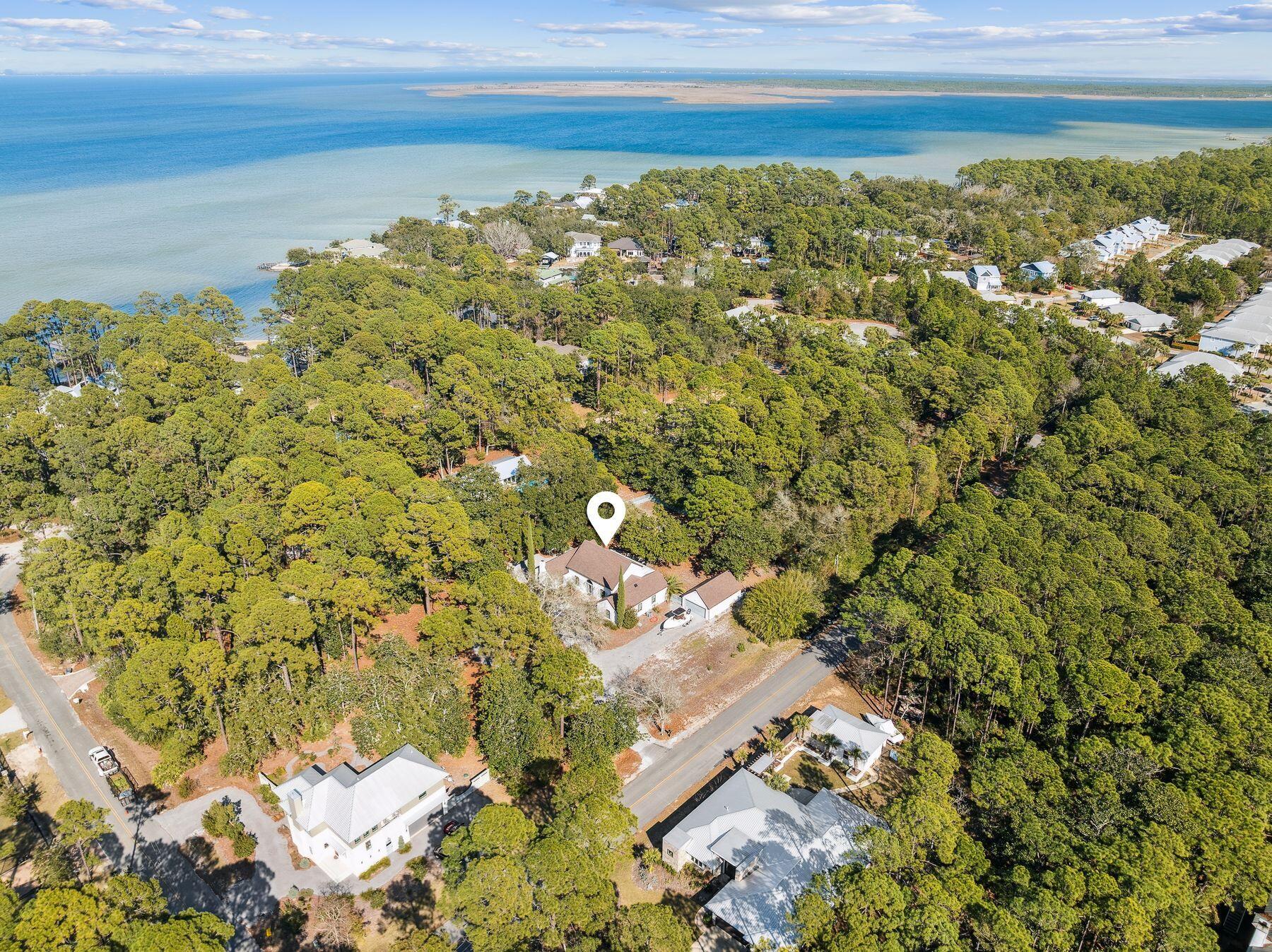 HEWETT BAYOU - Residential