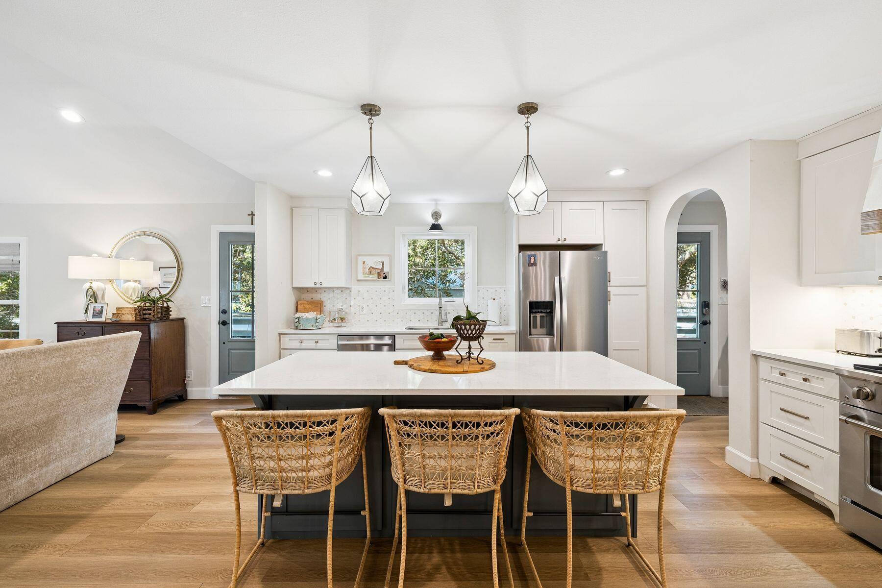 HEWETT BAYOU - Residential