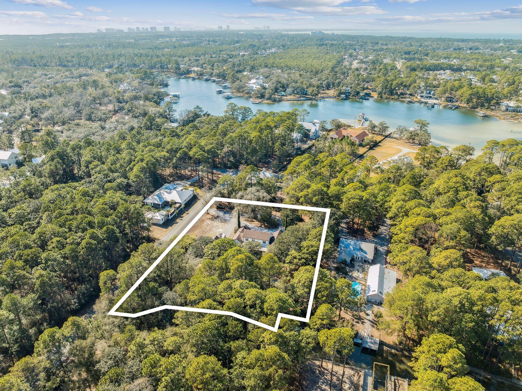 HEWETT BAYOU - Residential