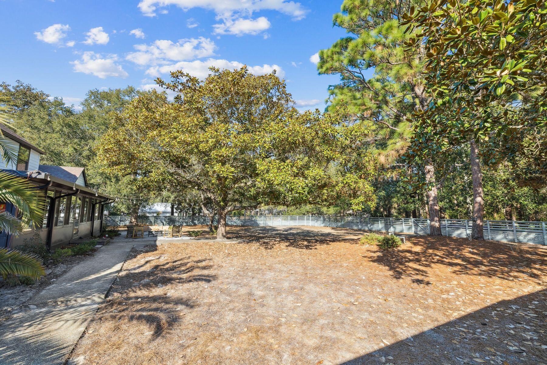 HEWETT BAYOU - Residential