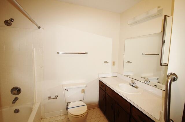 PINECREST ADDN - Residential