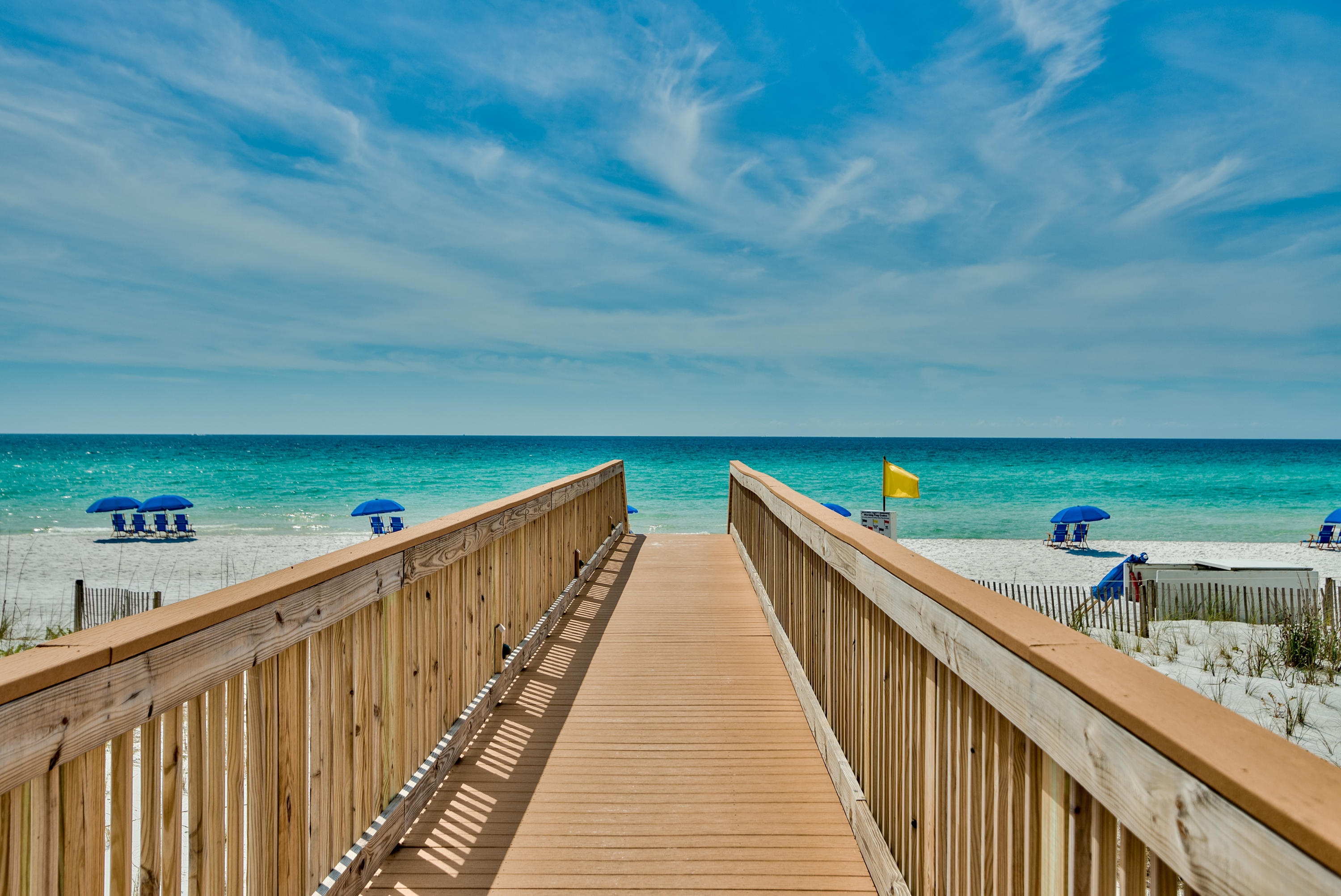 HOLIDAY ISLE TOWERS CONDO - Residential