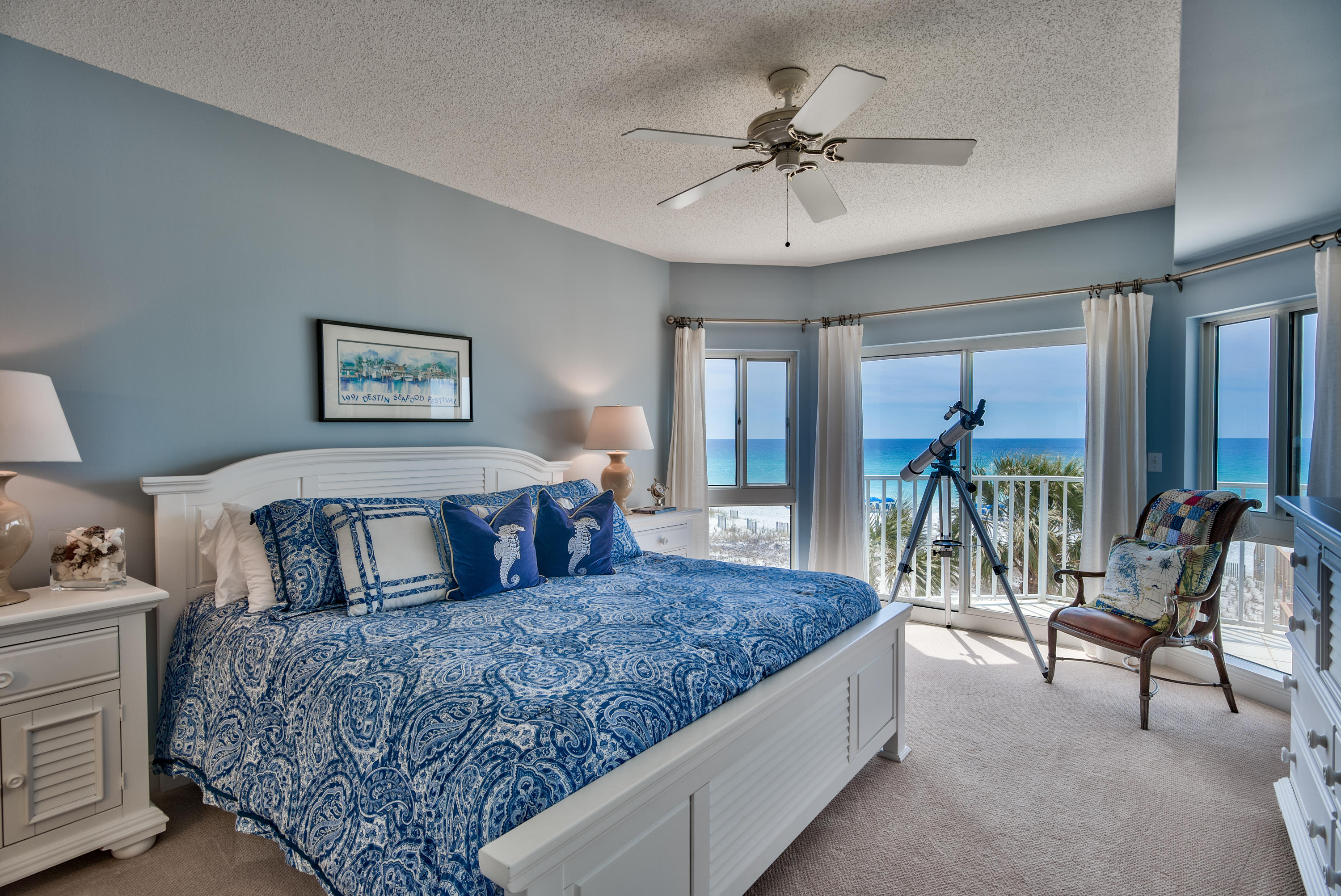 HOLIDAY ISLE TOWERS CONDO - Residential