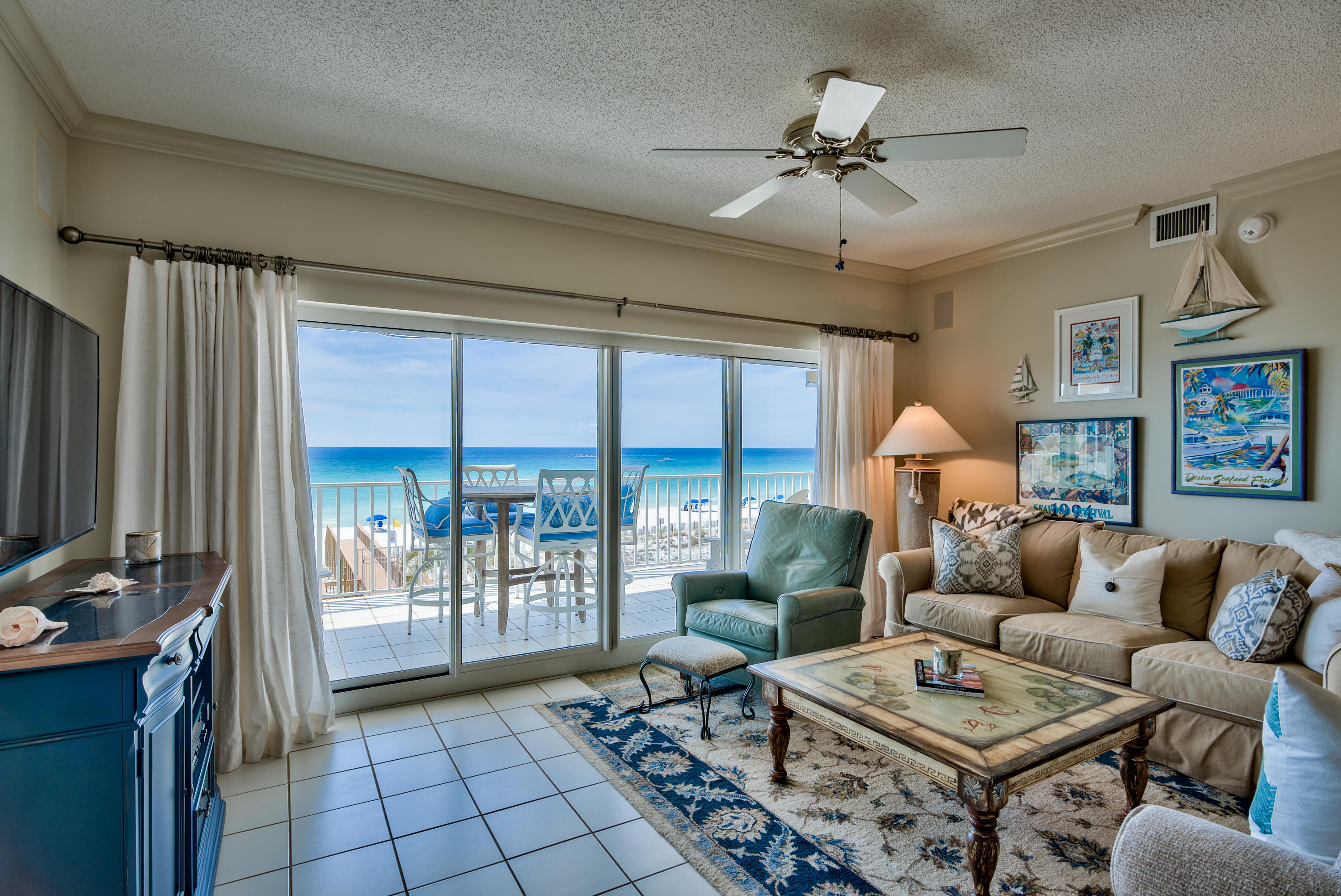 HOLIDAY ISLE TOWERS CONDO - Residential