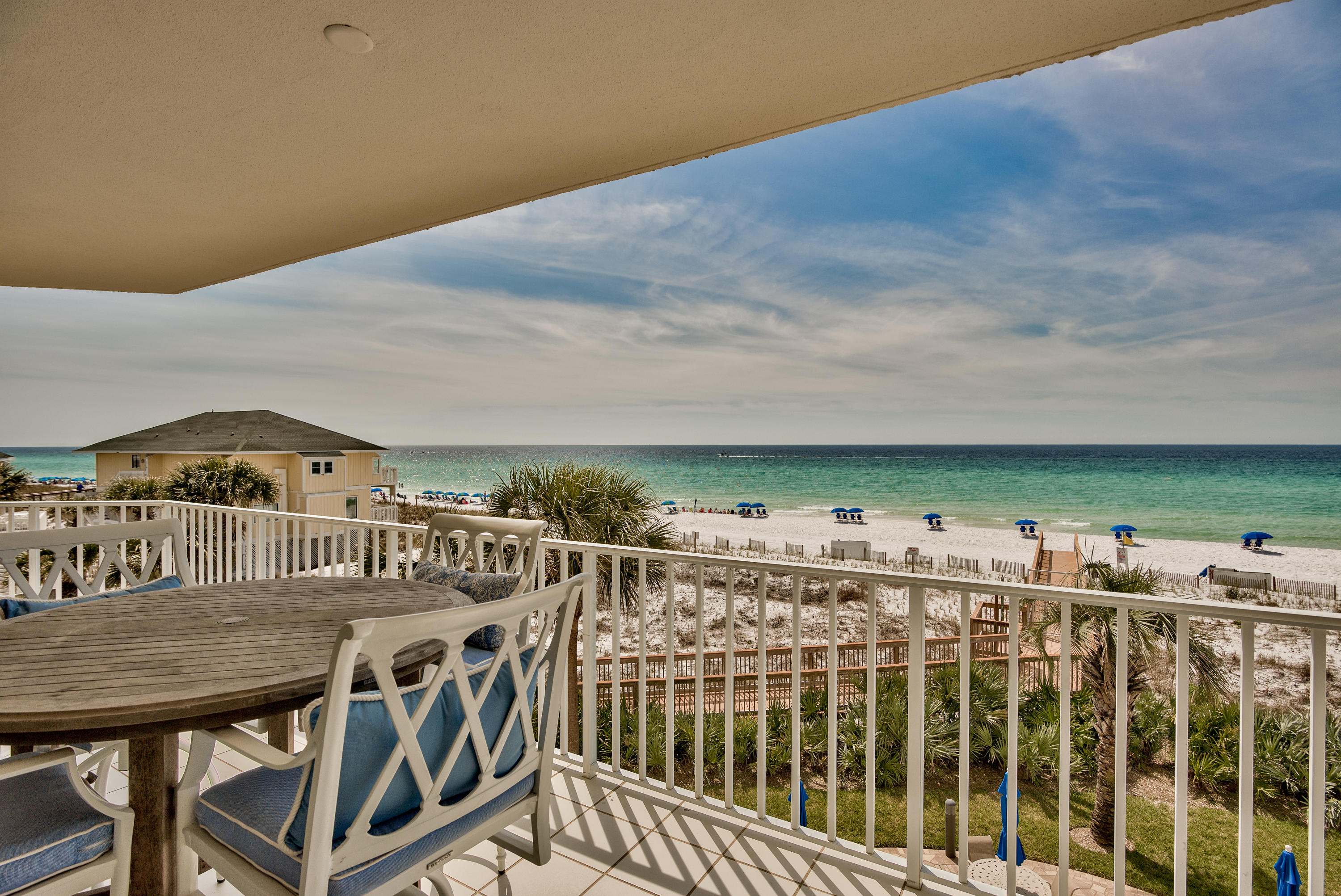 HOLIDAY ISLE TOWERS CONDO - Residential