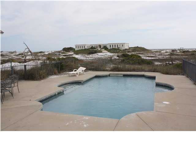 FOUR MILE VILLAGE - Residential
