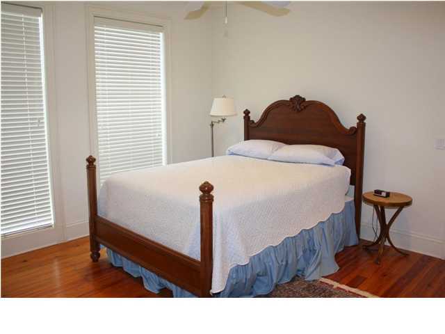 FOUR MILE VILLAGE - Residential