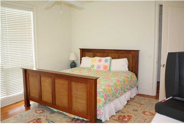 FOUR MILE VILLAGE - Residential