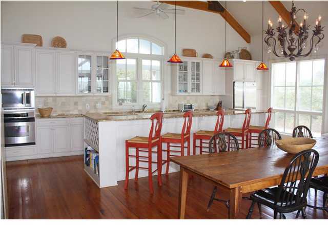FOUR MILE VILLAGE - Residential