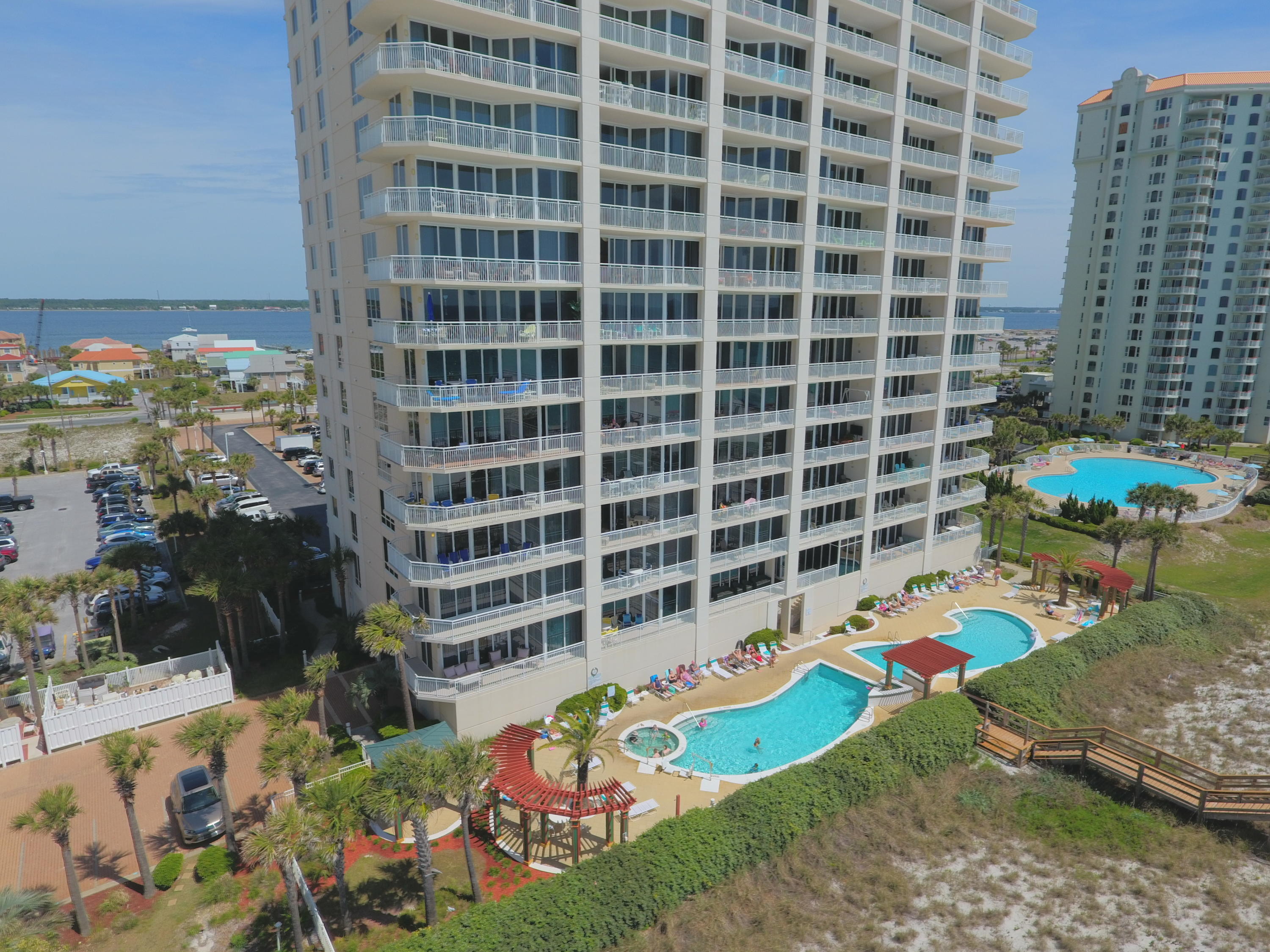 PEARL OF NAVARRE (THE) - Residential