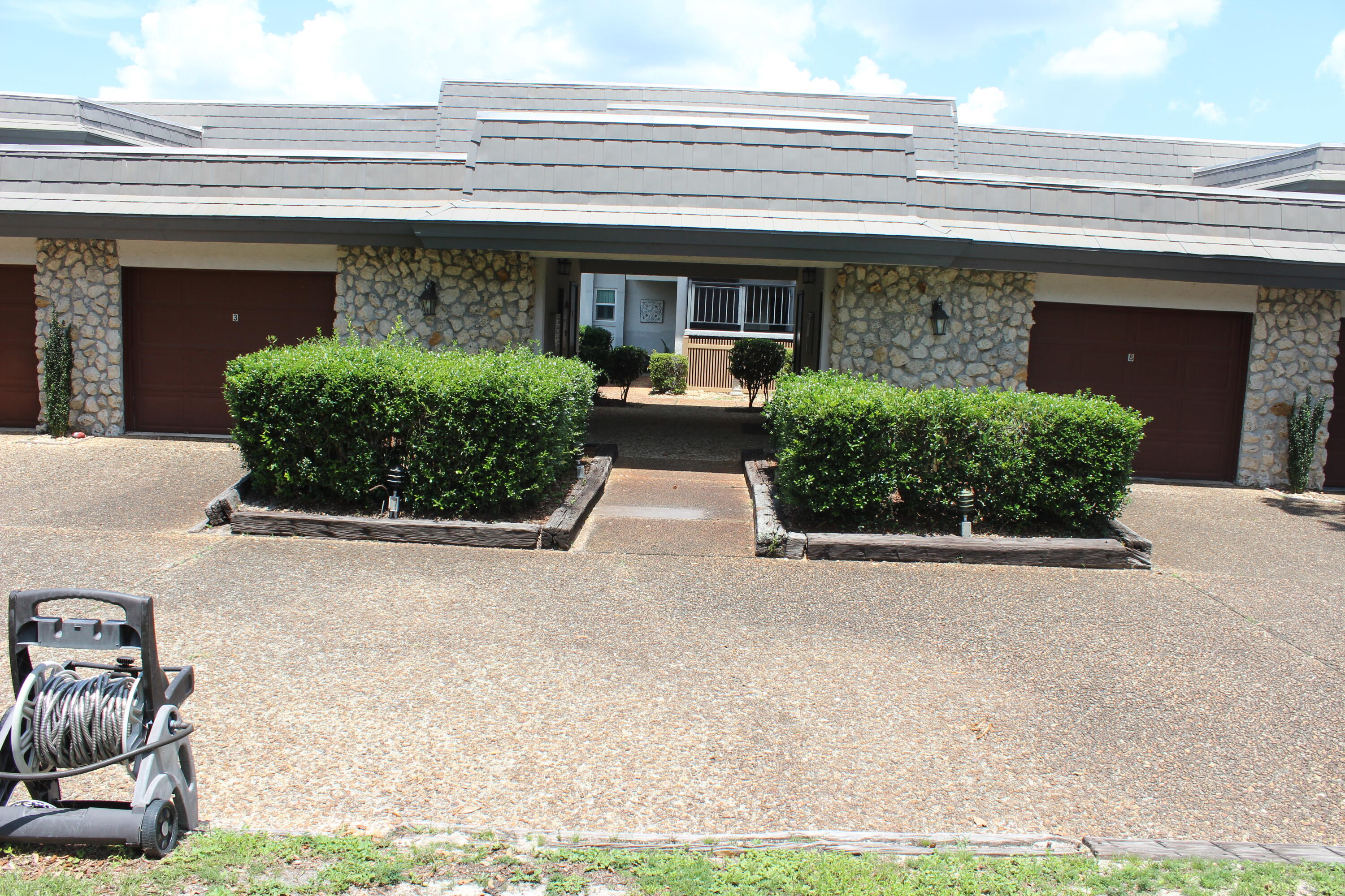 LAKE CHARLENE CONDO - Residential