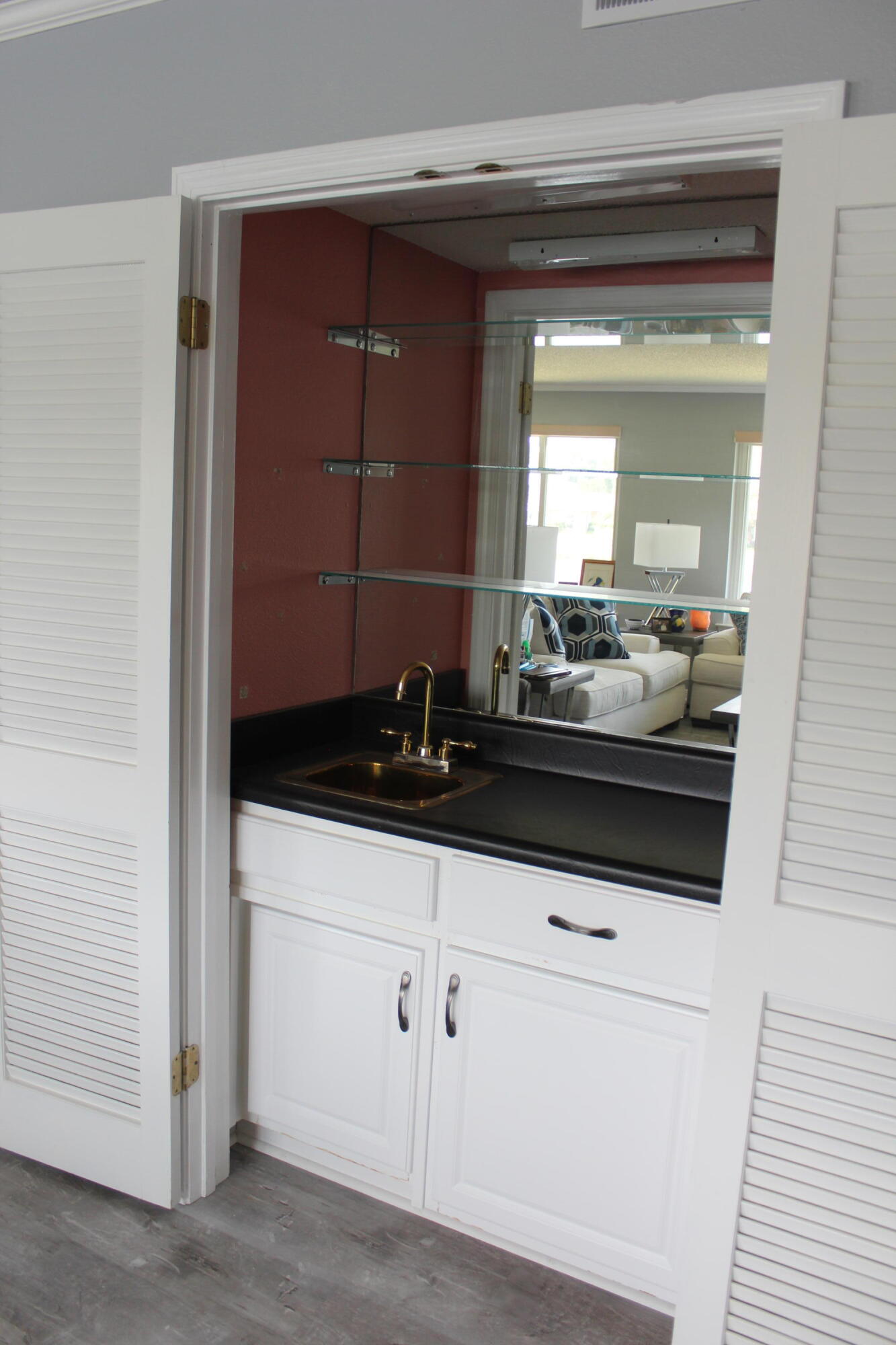 LAKE CHARLENE CONDO - Residential